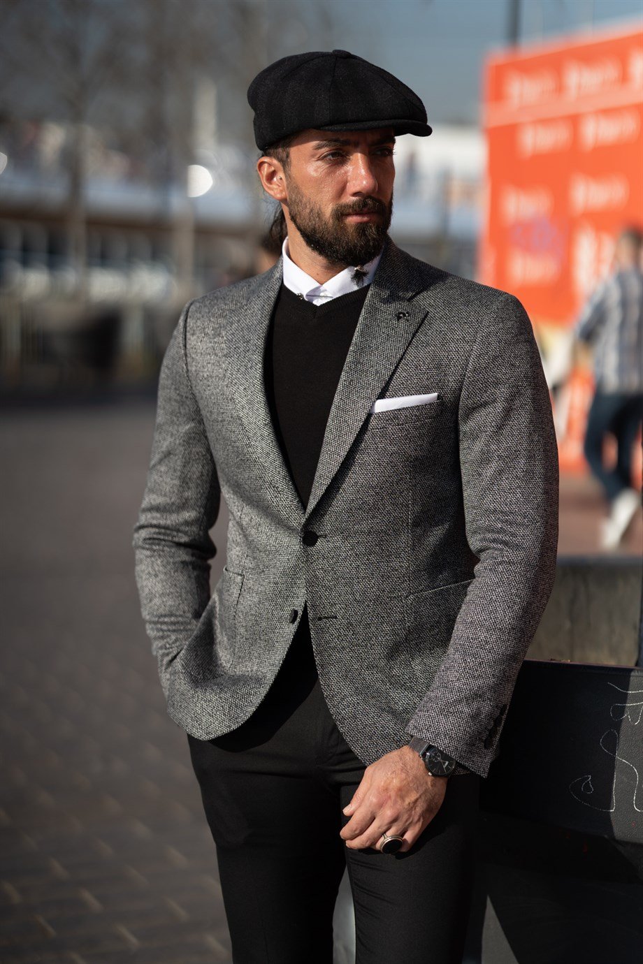 Slim Fit Desenli Ceket ürünü OUTERWEAR kategorisinde sizleri bekliyor.