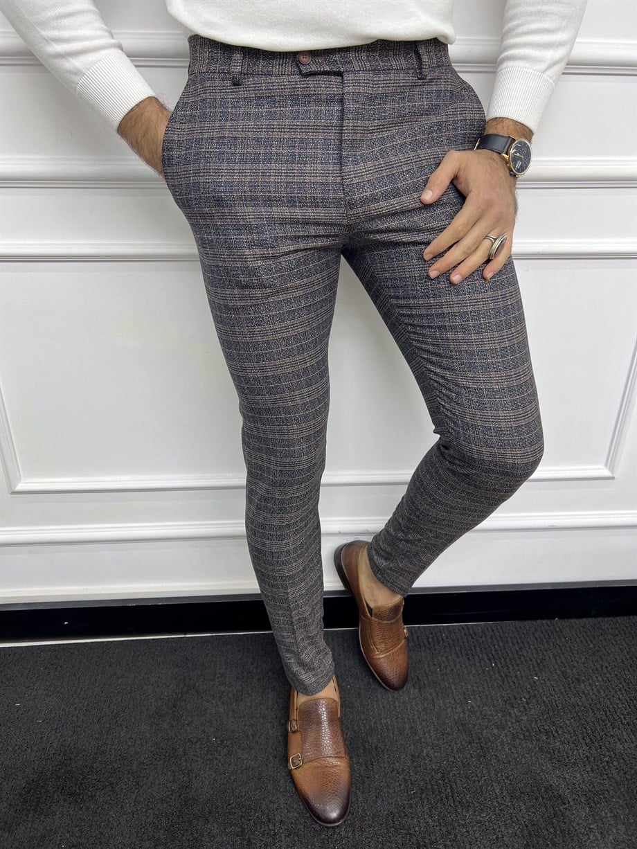 Slim Fit Plaid Pattern Fabric Trousers ürünü JEANS CLOTHING kategorisinde sizleri bekliyor.