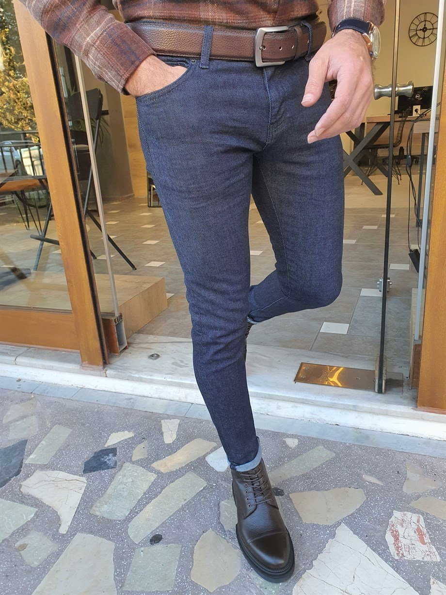 Slim Fit Lycra Jeans ürünü JEANS CLOTHING kategorisinde sizleri bekliyor.