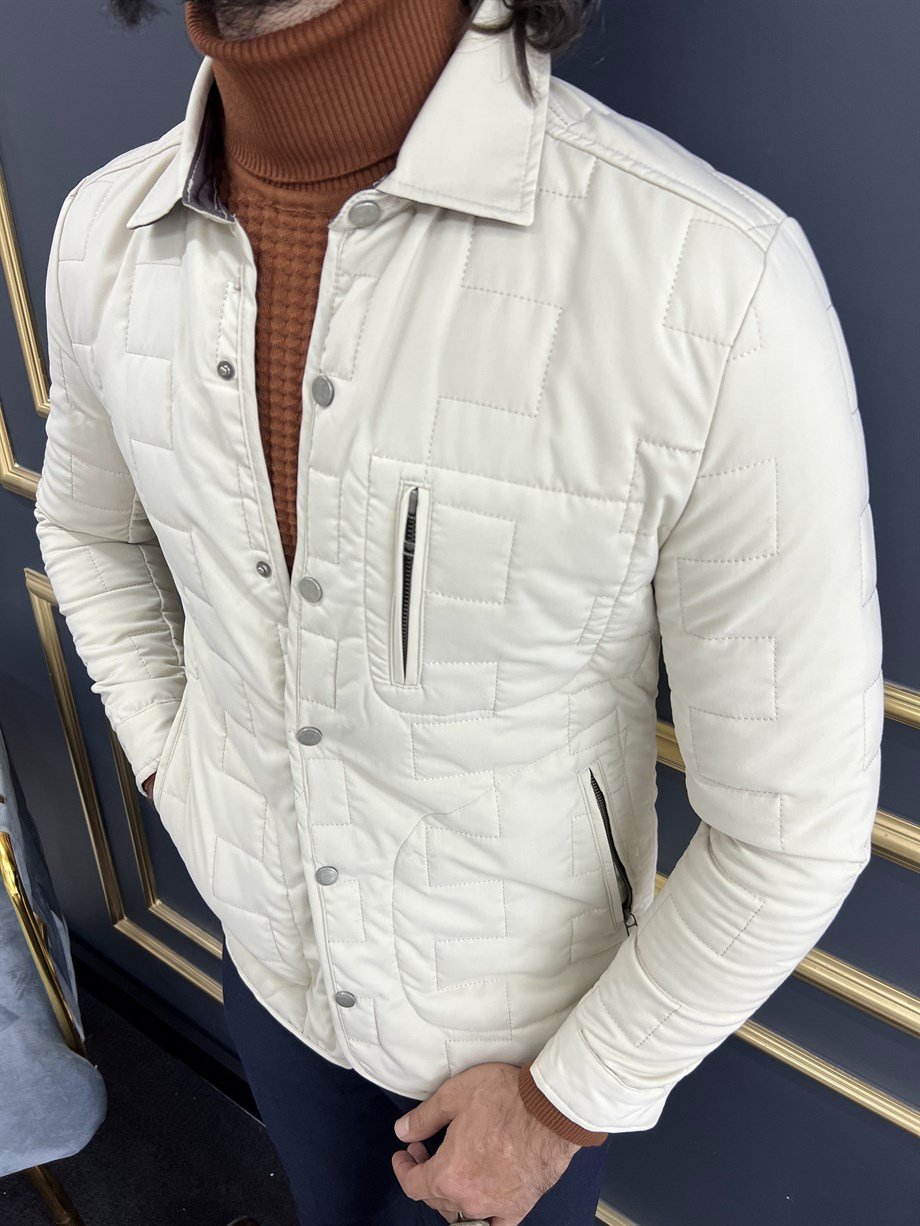 Slim Fit Thermal Jacket ürünü OUTERWEAR kategorisinde sizleri bekliyor.