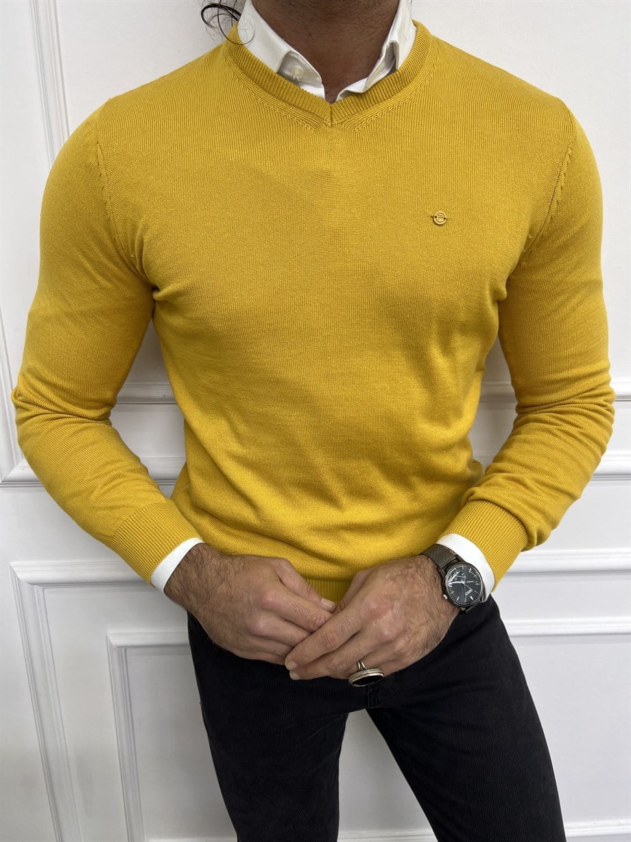 Slim Fit V Neck Knitwear ürünü TOP CLOTHING kategorisinde sizleri bekliyor.