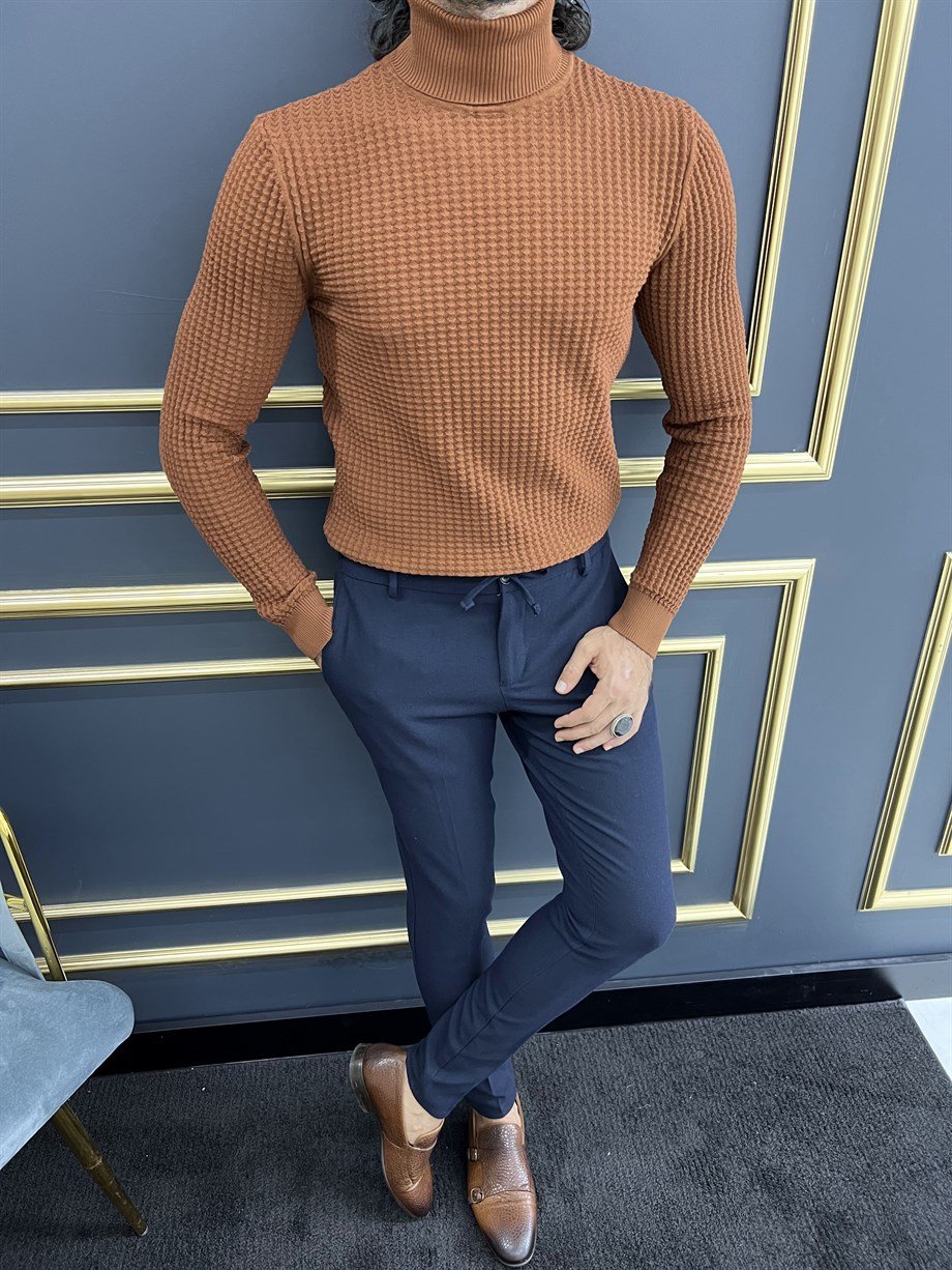 Tam Boğazlı Örgü Desenli Triko ürünü TOP CLOTHING kategorisinde sizleri bekliyor.