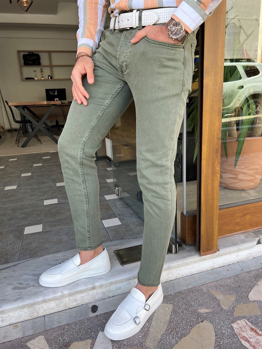 Yan Cepli Slim Fit Kot Pantolon ürünü JEANS CLOTHING kategorisinde sizleri bekliyor.