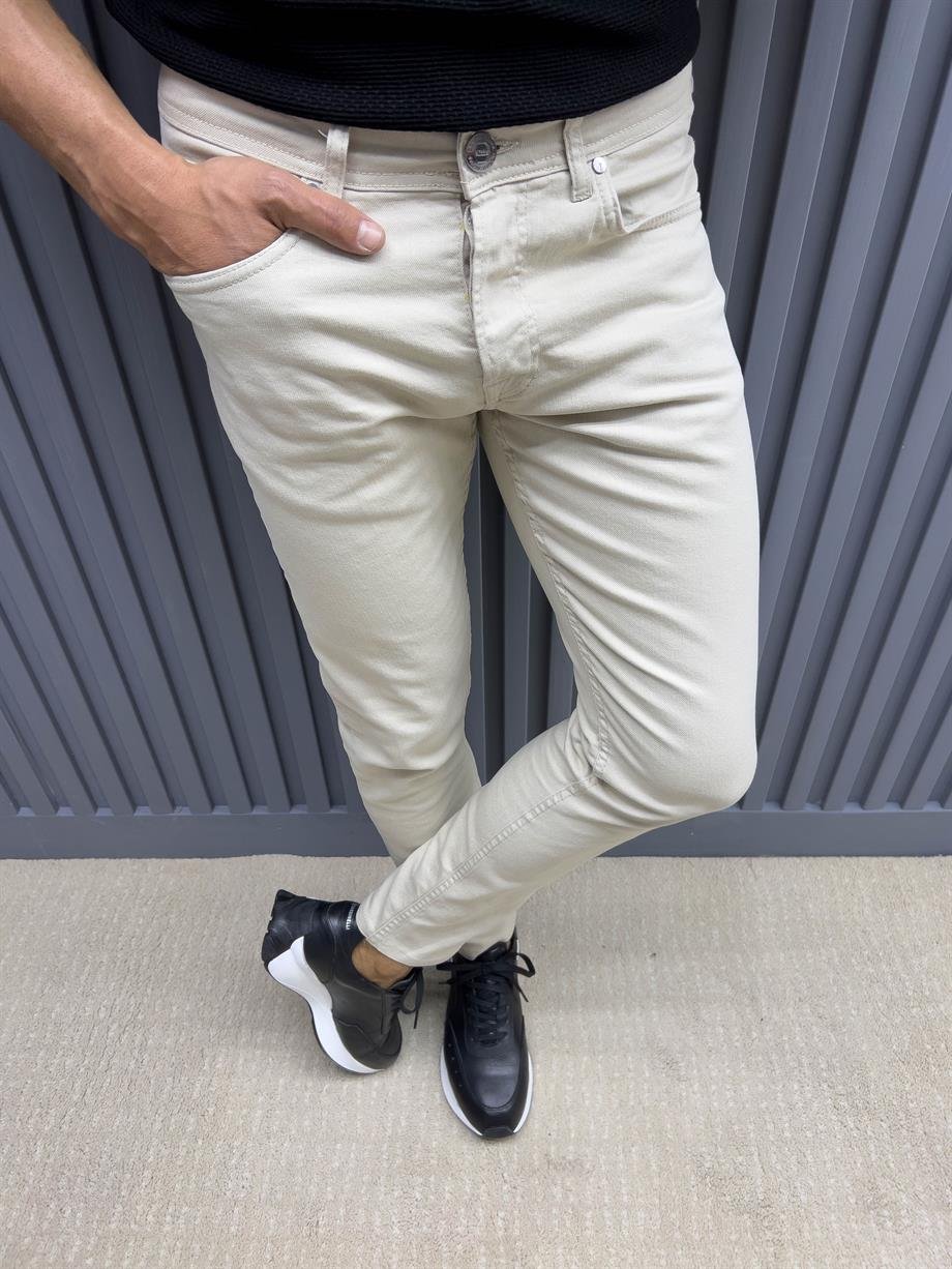 Side Pocket Slim Fit Jeans ürünü JEANS CLOTHING kategorisinde sizleri bekliyor.