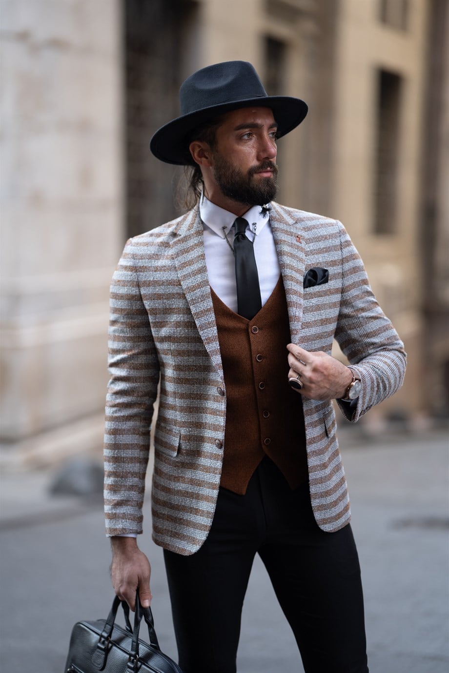 Plaid Patterned Slim Fit Jacket With Vest ürünü OUTERWEAR kategorisinde sizleri bekliyor.
