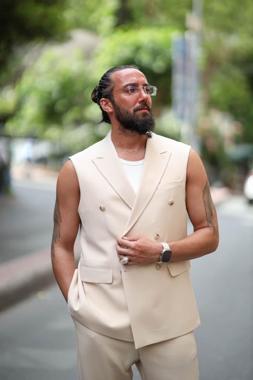 New Collection Special Design Zero Arm Set ürünü SUIT kategorisinde sizleri bekliyor.