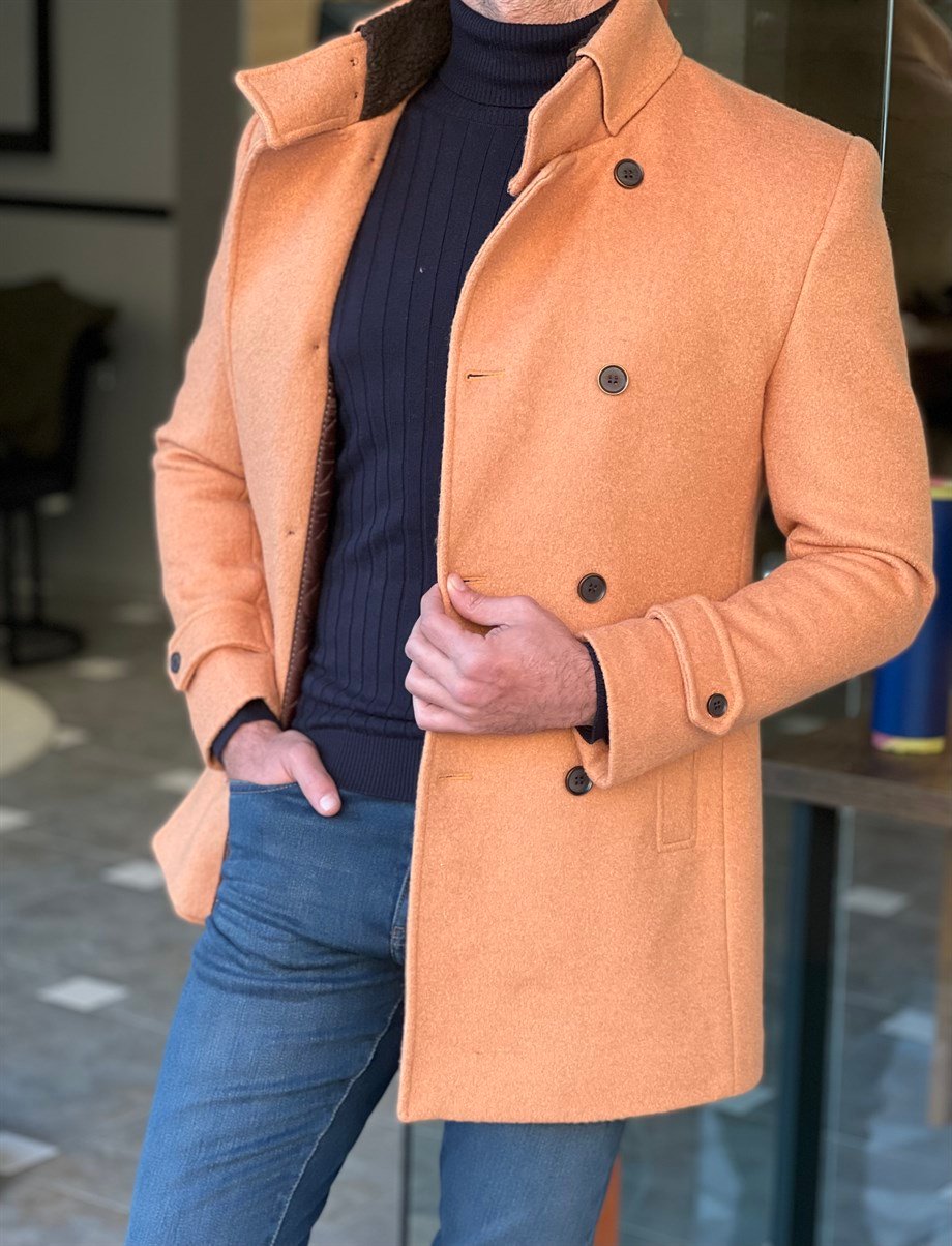 Wool Slim Cut Cachet Coat ürünü OUTERWEAR kategorisinde sizleri bekliyor.