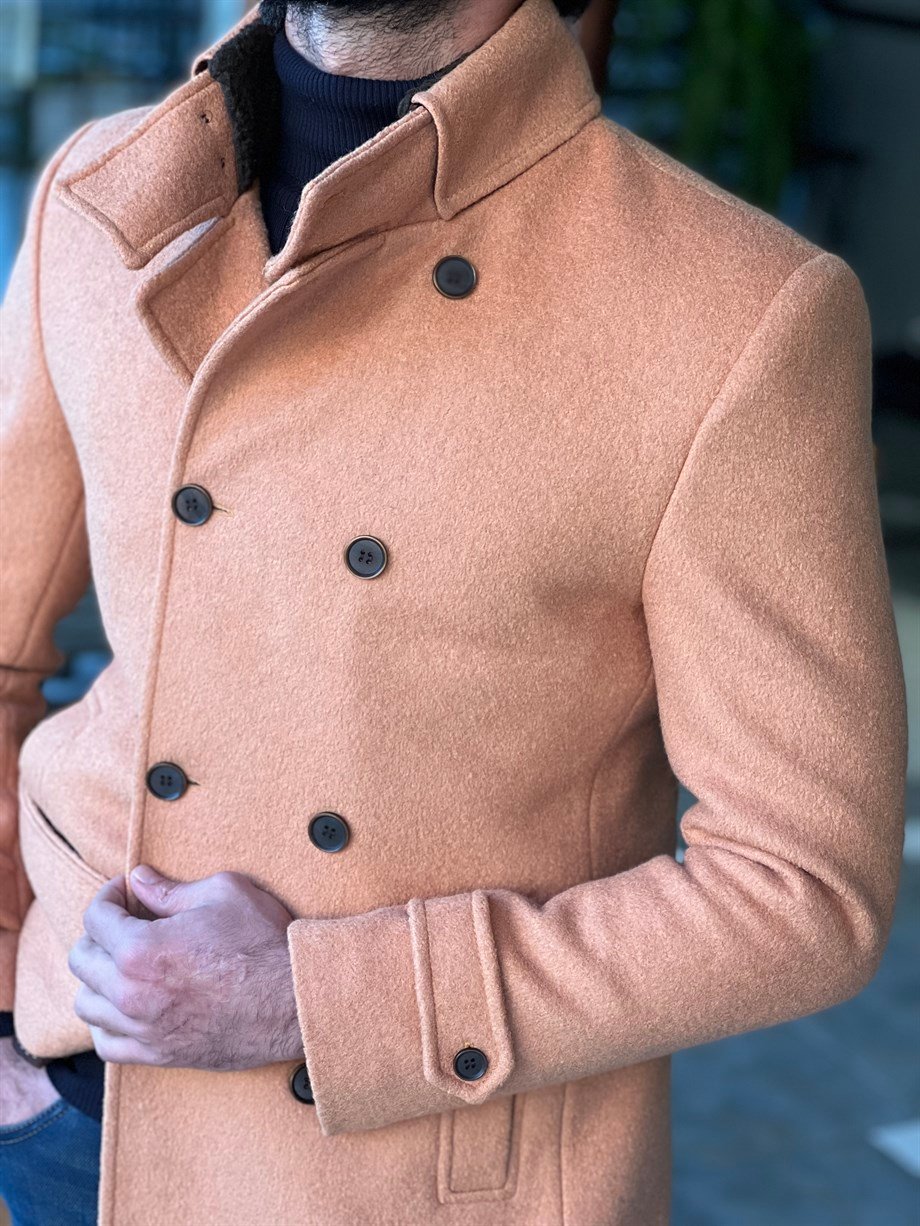 Wool Slim Cut Cachet Coat ürünü OUTERWEAR kategorisinde sizleri bekliyor.