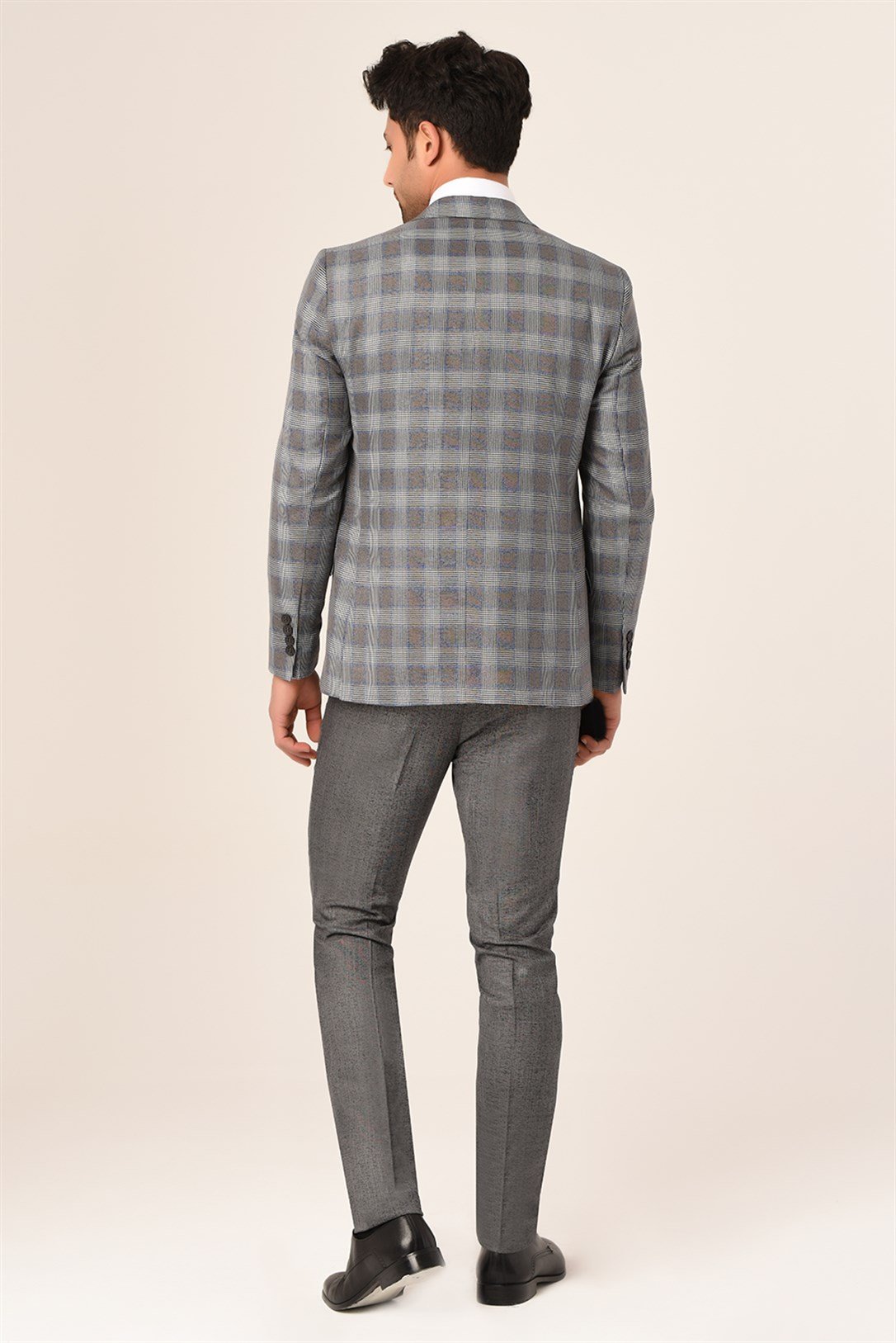 Gri  Bordo Ekose Yelekli Sivri Yaka  Kombin Takım Elbise Slim Fit | AgustiniTAKIM ELBİSEAGUSTİNİYtk1311AGUSTİNİGri  Bordo Ekose Yelekli Sivri Yaka  Kombin Takım Elbise Slim Fit | Agustini