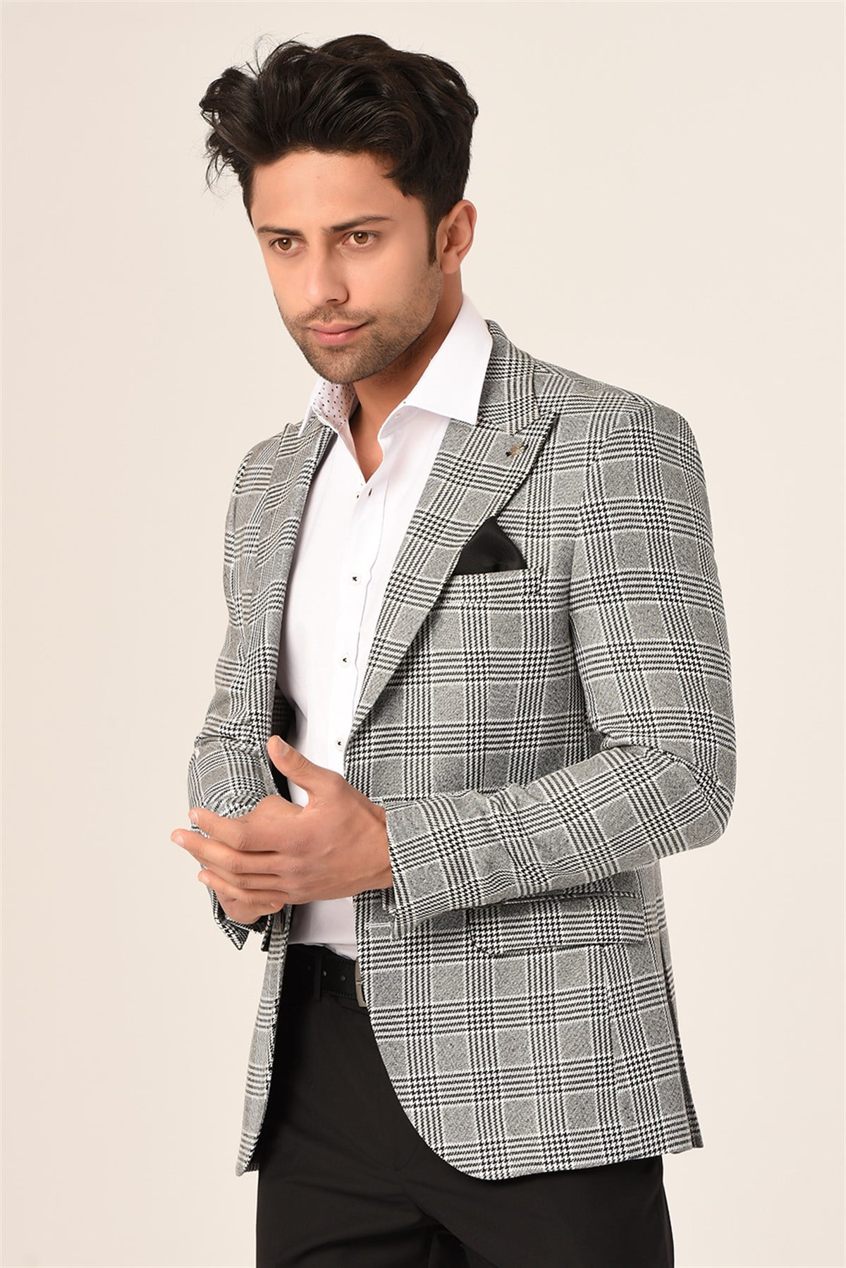 Gri Ekose,Blazer Tek Ceket Sivri Yaka Slim Fit | AgustiniCEKETAGUSTİNİCk1054AGUSTİNİGri Ekose,Blazer Tek Ceket Modelleri ve Fiyatları | Agustini