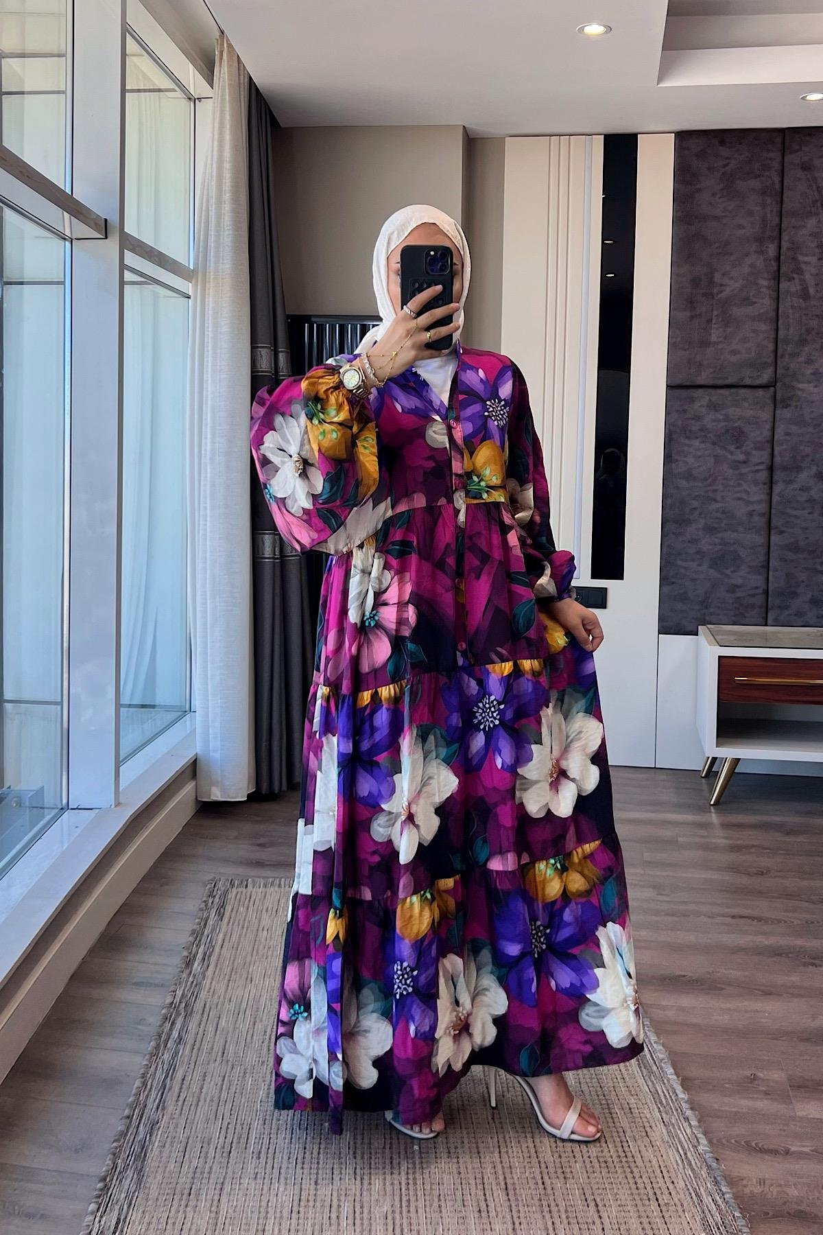 Çiçek desenli yarım patlı elbise MorDubaiShowroomELBİSELER01551