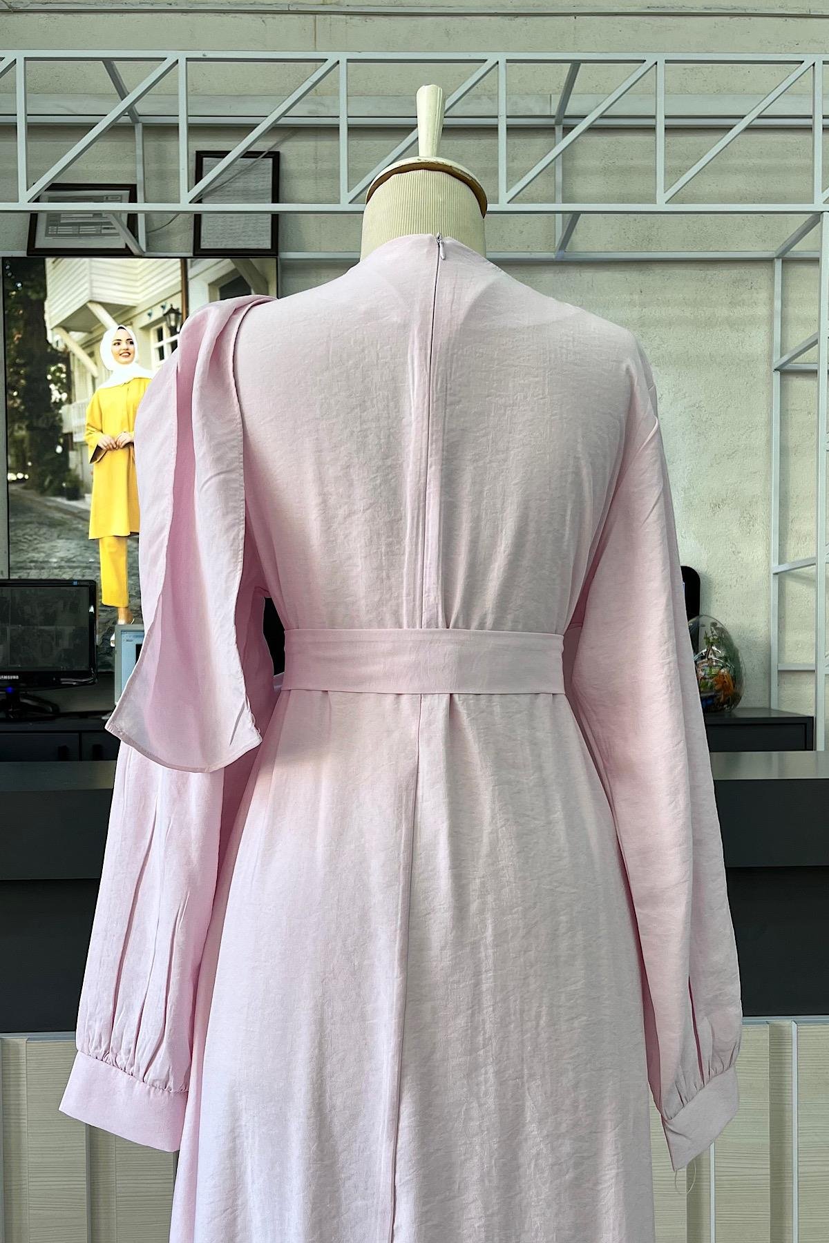 Şal yaka elbise PembeDubaiShowroomELBİSELER010800