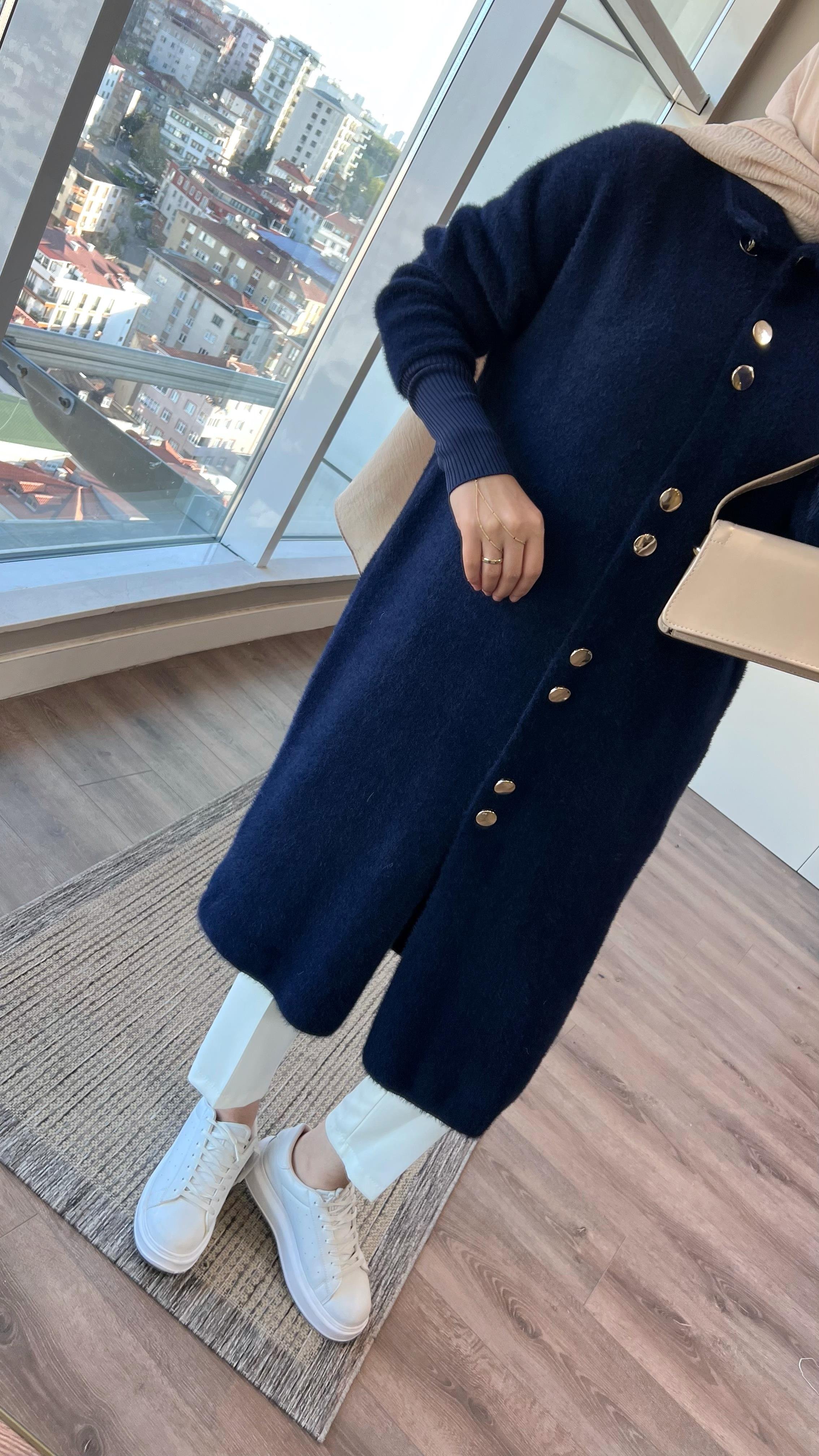 Yumoş Hırka LacivertDubaiShowroomDIŞ GİYİM514520