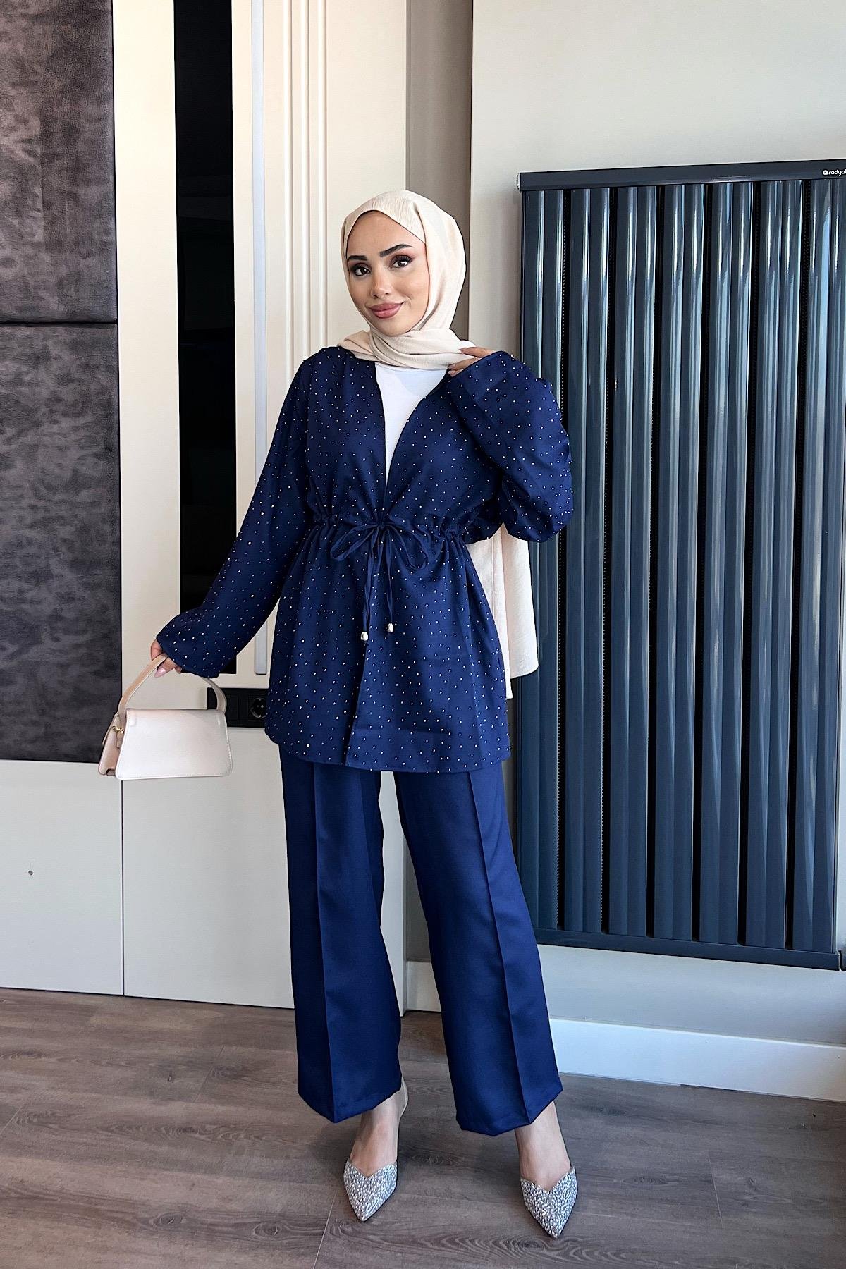 Üzeri Taşlı İkili Takım LacivertDubaiShowroomTAKIM04727