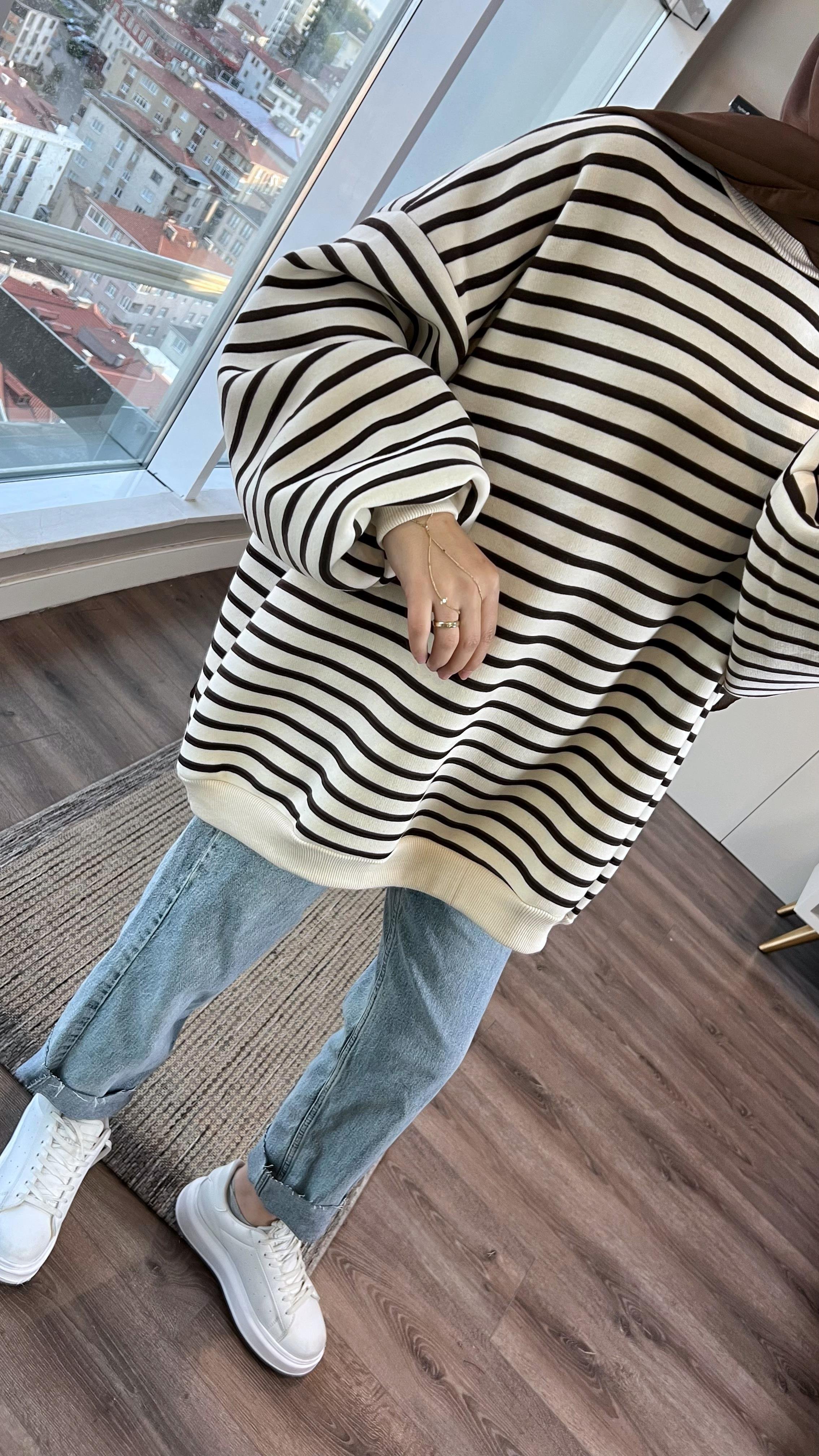 Çizgili Üç İplik Kumaş Sweat KahverengiDubaiShowroomSWEAT30891