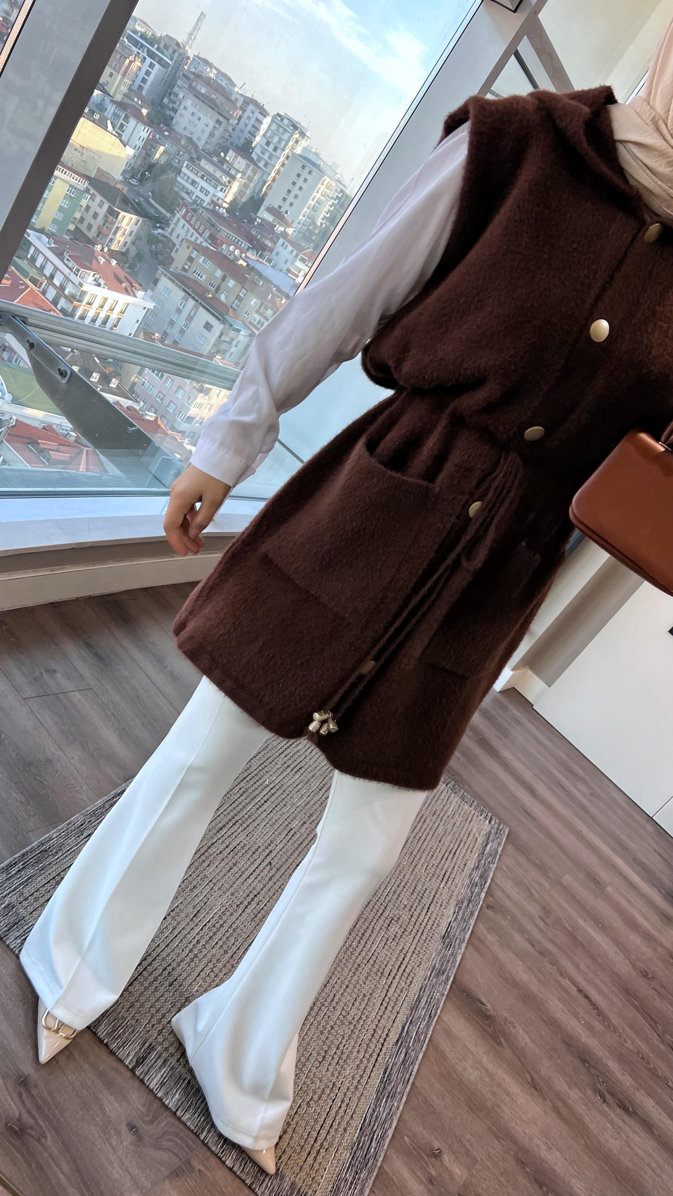 Kapüşonlu Yumoş Yelek KahverengiDubaiShowroomDIŞ GİYİM25146