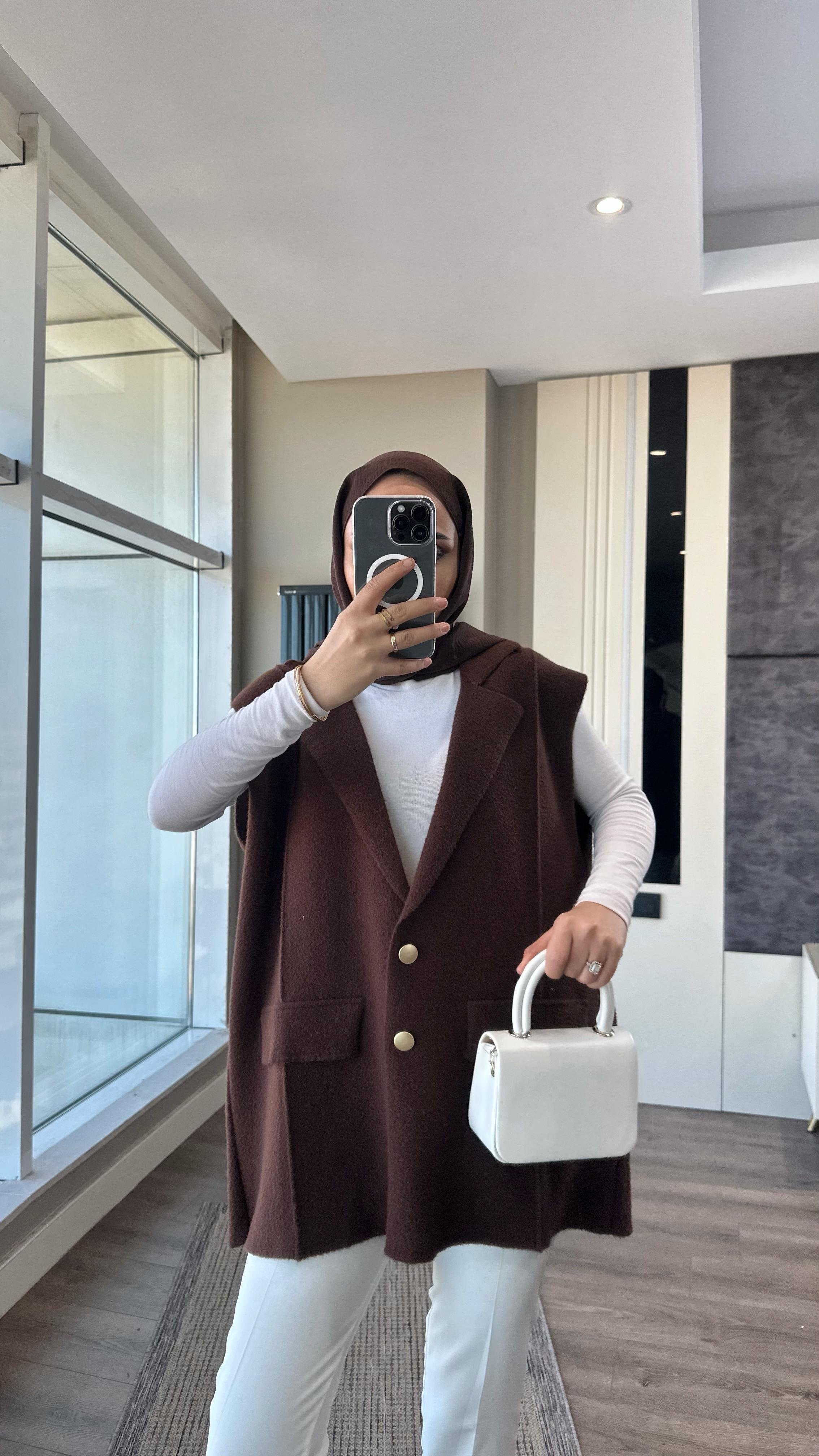 Süs Cep Yumoş Yelek Kahverengi DubaiShowroomDIŞ GİYİM44119