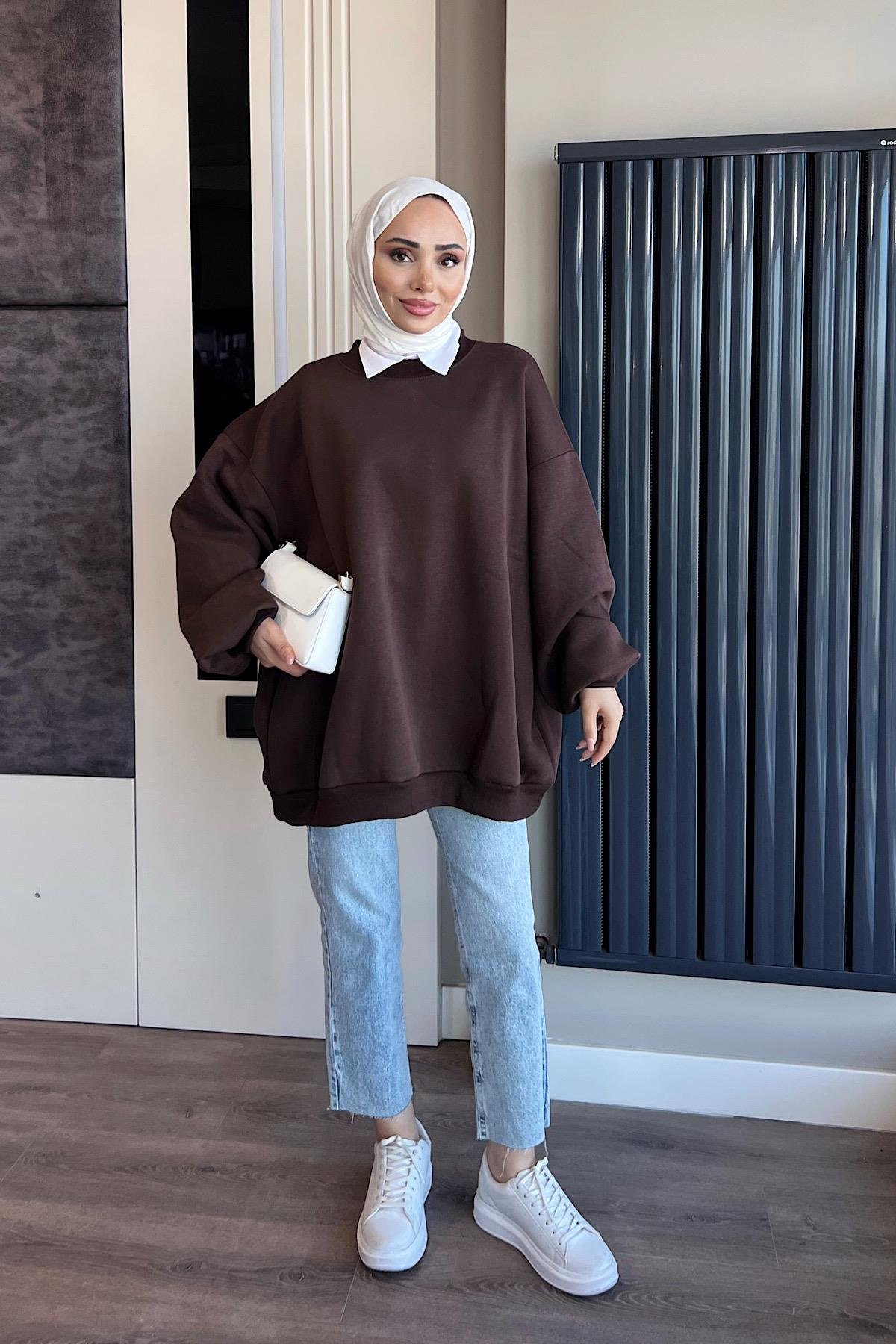 Üç İplik Kumaş Sweat KahverengiDubaiShowroomSWEAT30890