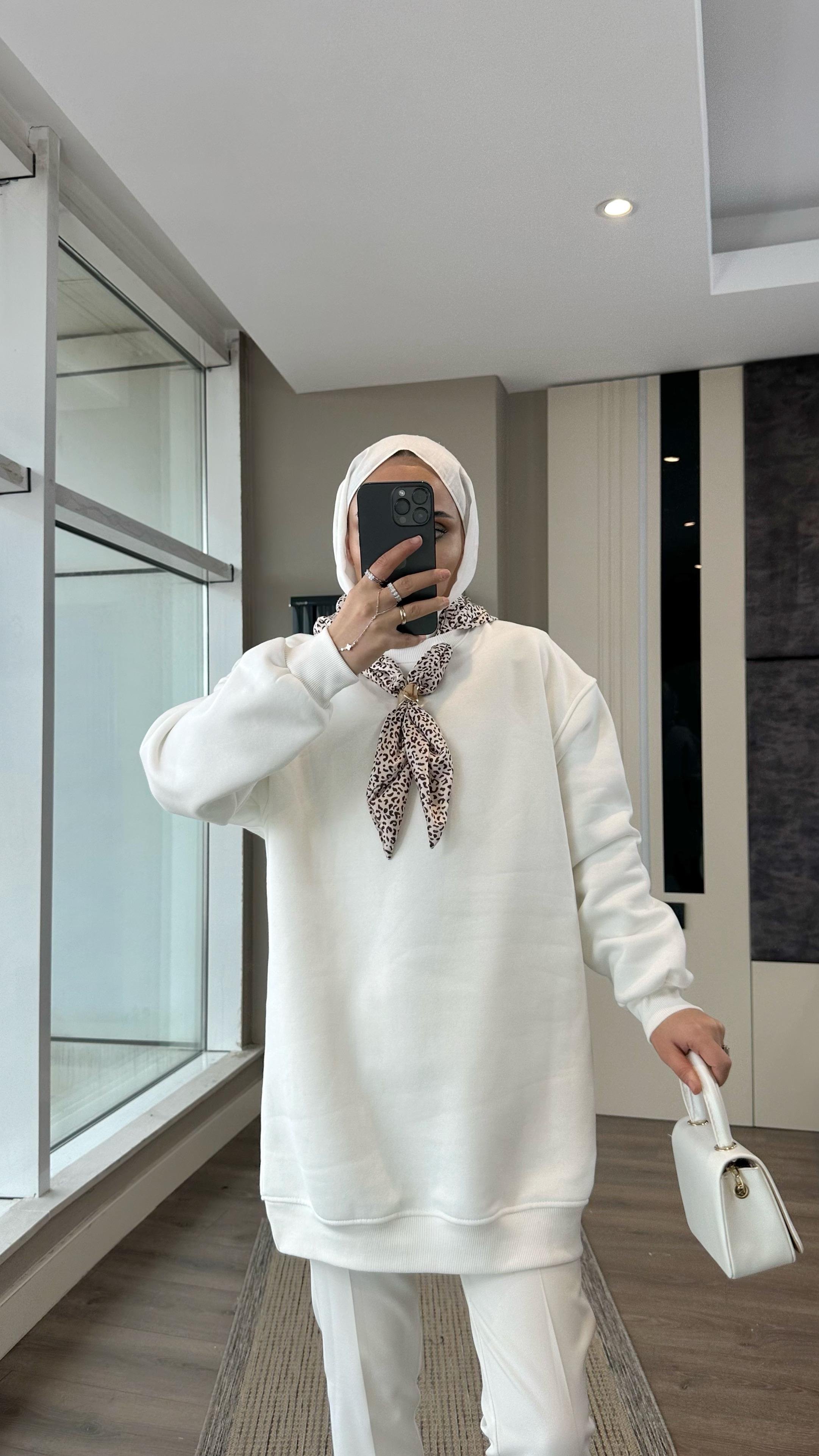 Fular Detaylı Üç iplik sweat BeyazDubaiShowroomÜST GİYİM08580