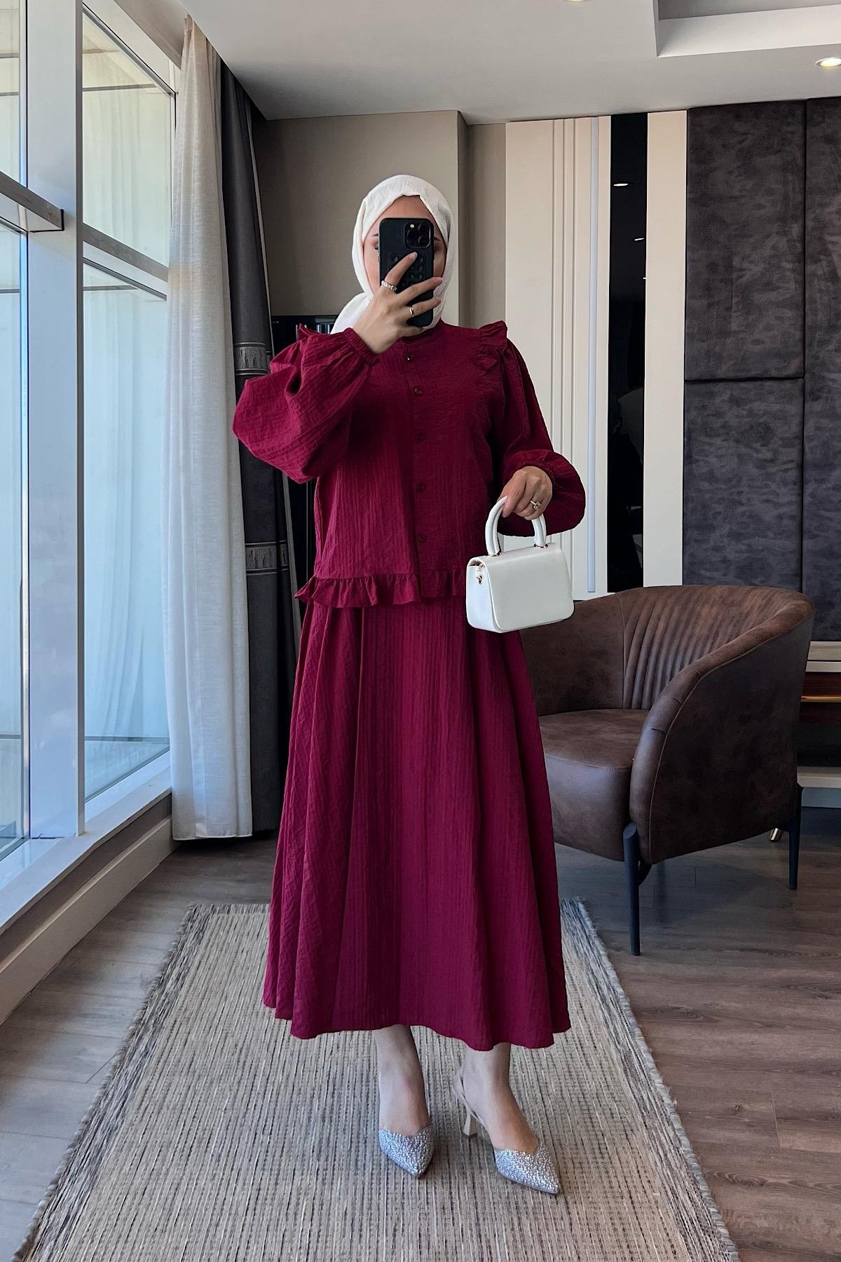 Omuzları Fırfırlı Begonya etekli Takım Vişne ÇürüğüDubaiShowroomTAKIM09878