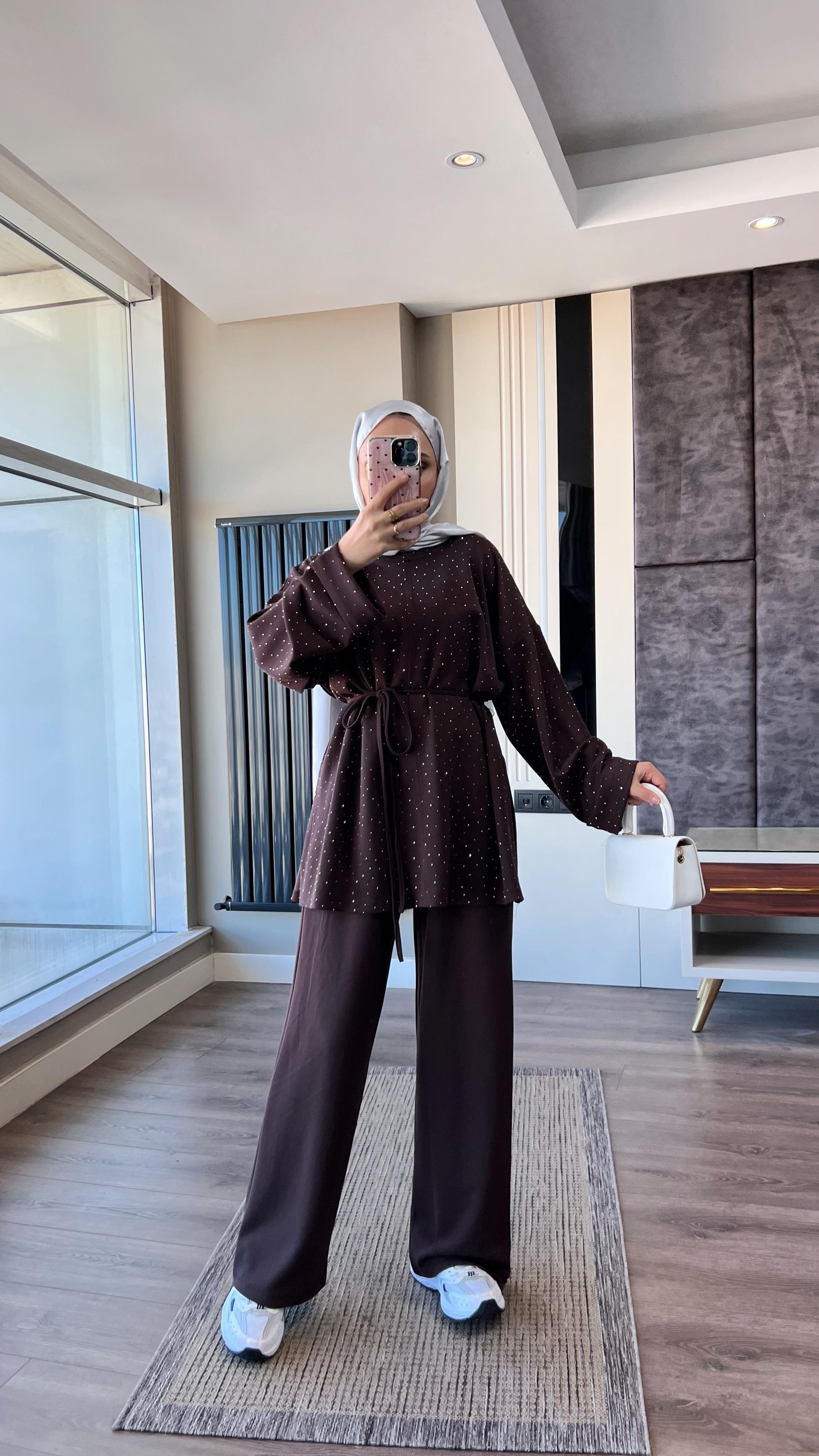 Üzeri Taşlı Pamuklu Takım KahverengiDubaiShowroomTAKIM514506