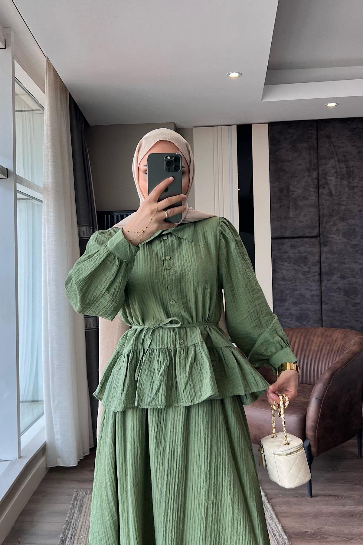 Begonya etekli Takım YeşilDubaiShowroomTAKIM09878