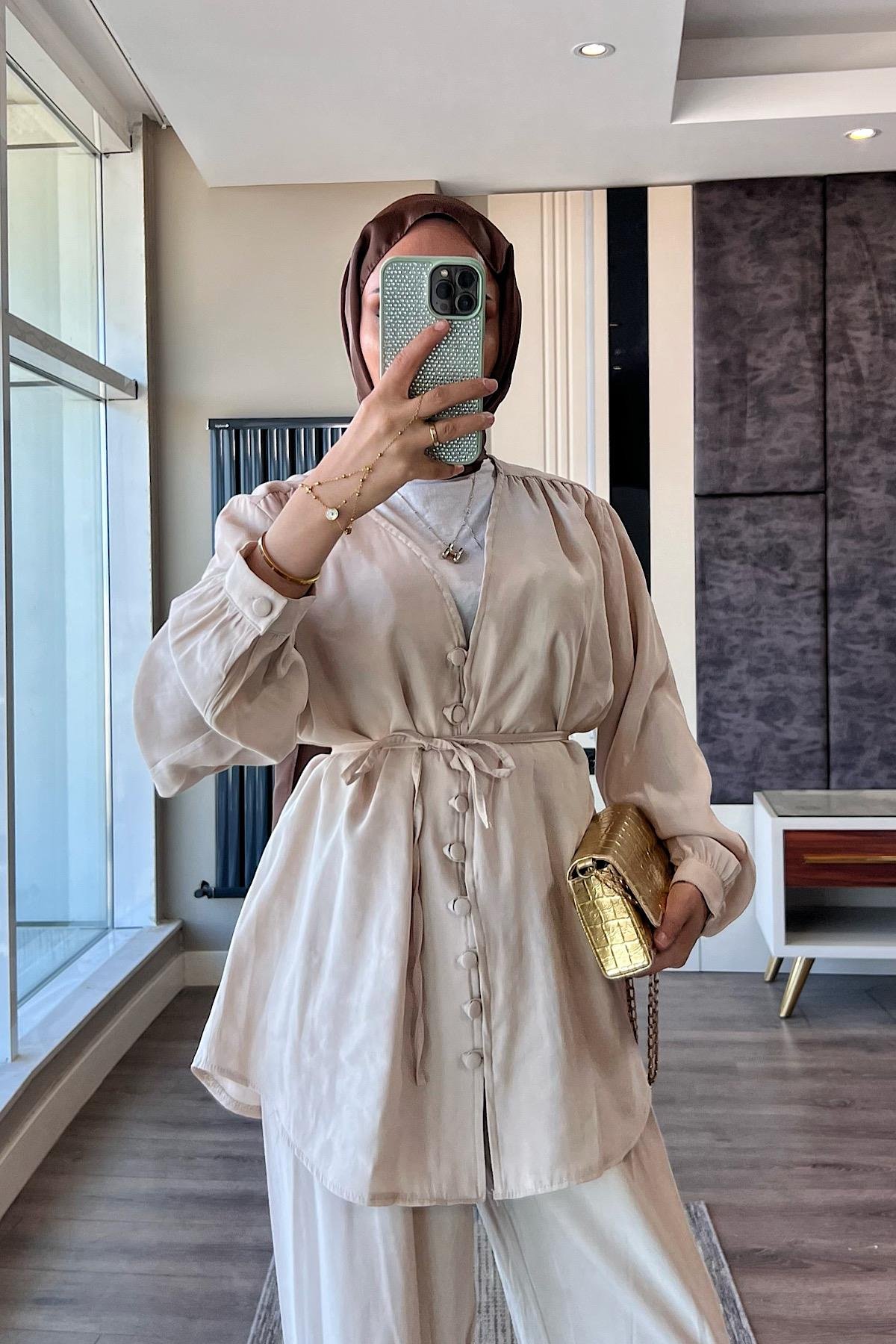 Kruvaze Yaka İkili Takım BejDubaiShowroomTAKIM01279-BJ