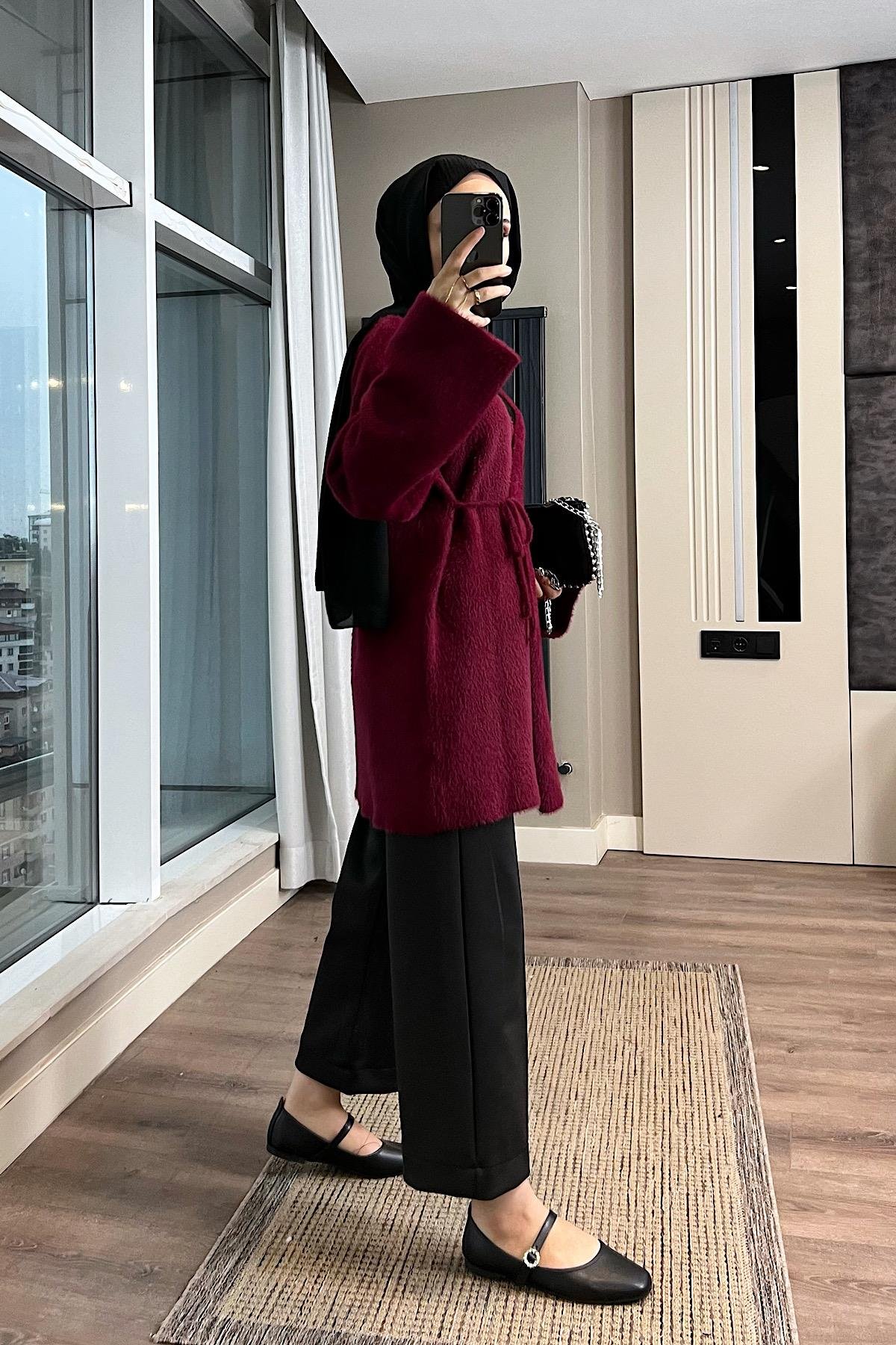 İçten Bağlama Detaylı Yumoş hırka BordoDubaiShowroomDIŞ GİYİM25031