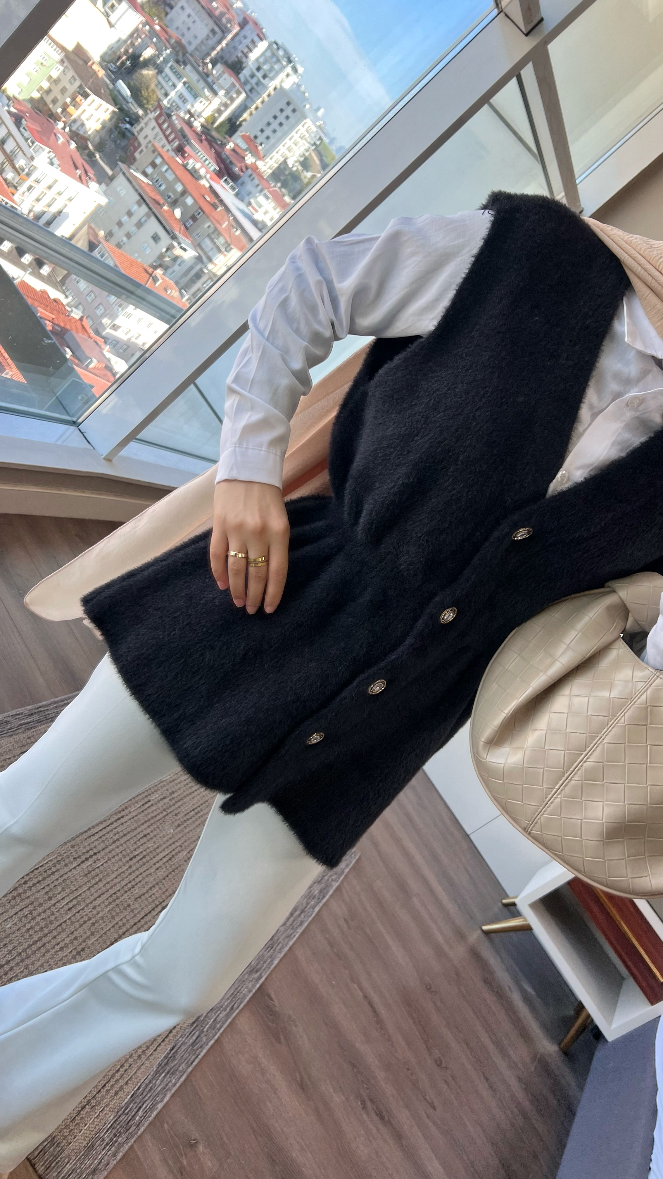 Yumoş Yelek SiyahDubaiShowroomDIŞ GİYİM00969