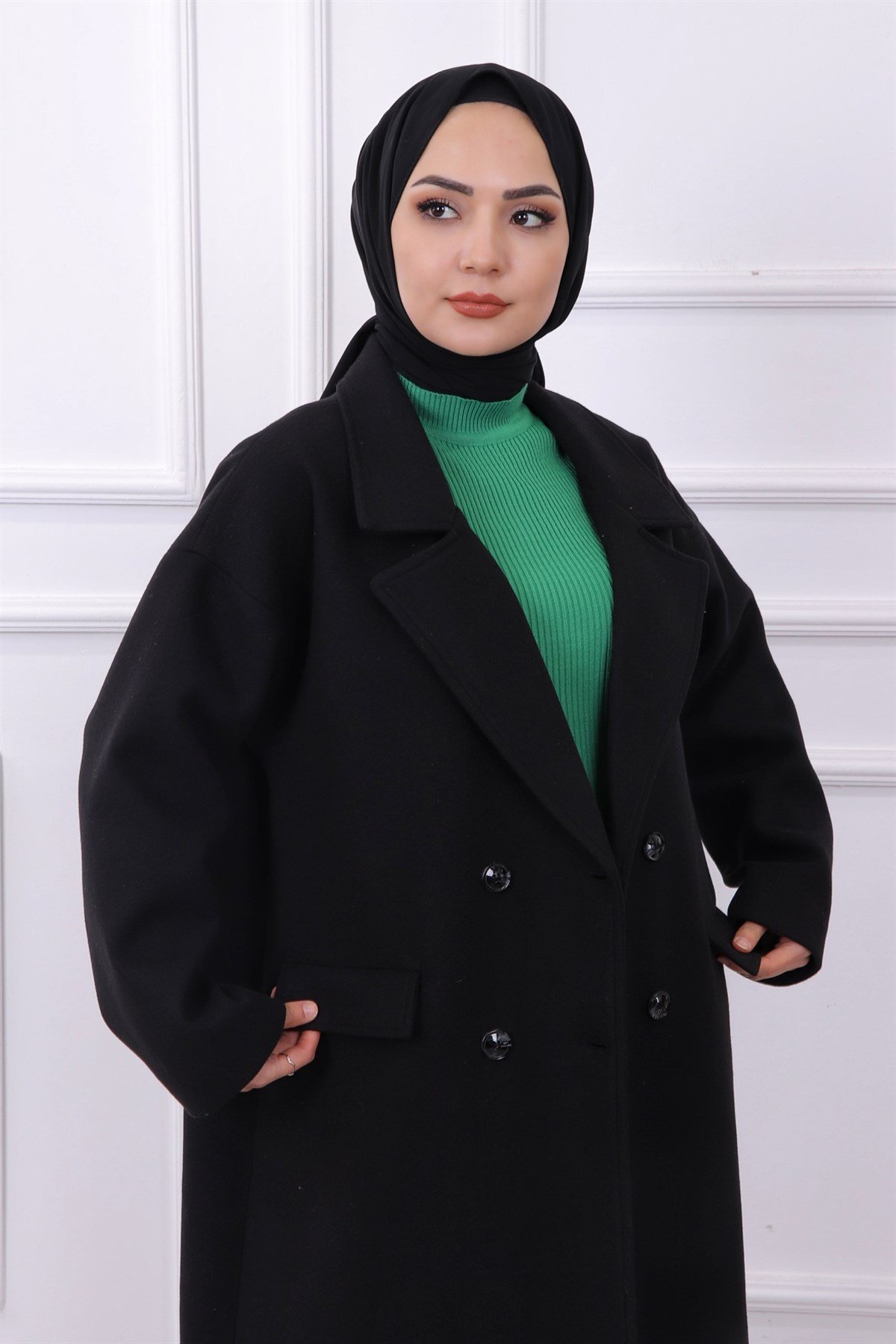 4 DÜĞMELİ OVERSİZE KABAN SİYAH
