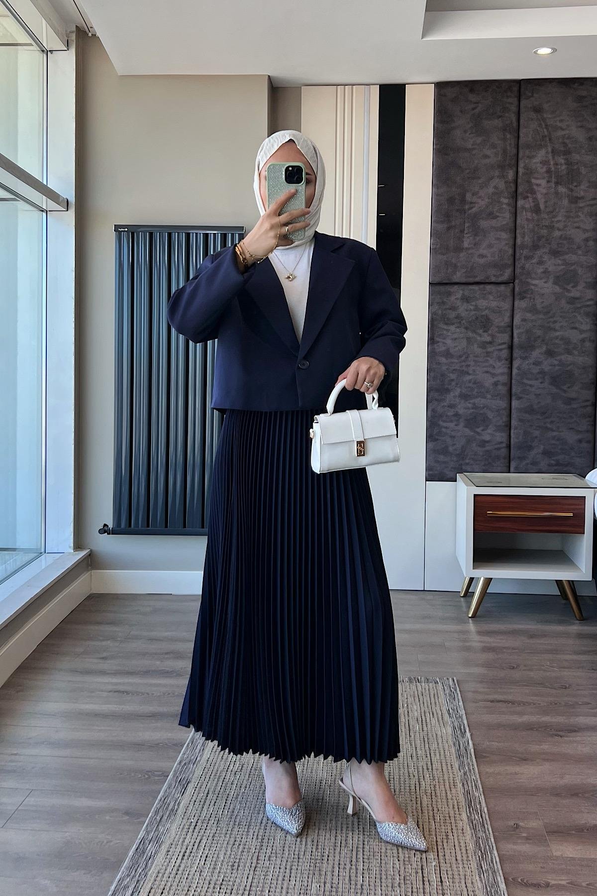 Piliseli Etekli Takım Lacivert DubaiShowroomTAKIM41319-LCVRT