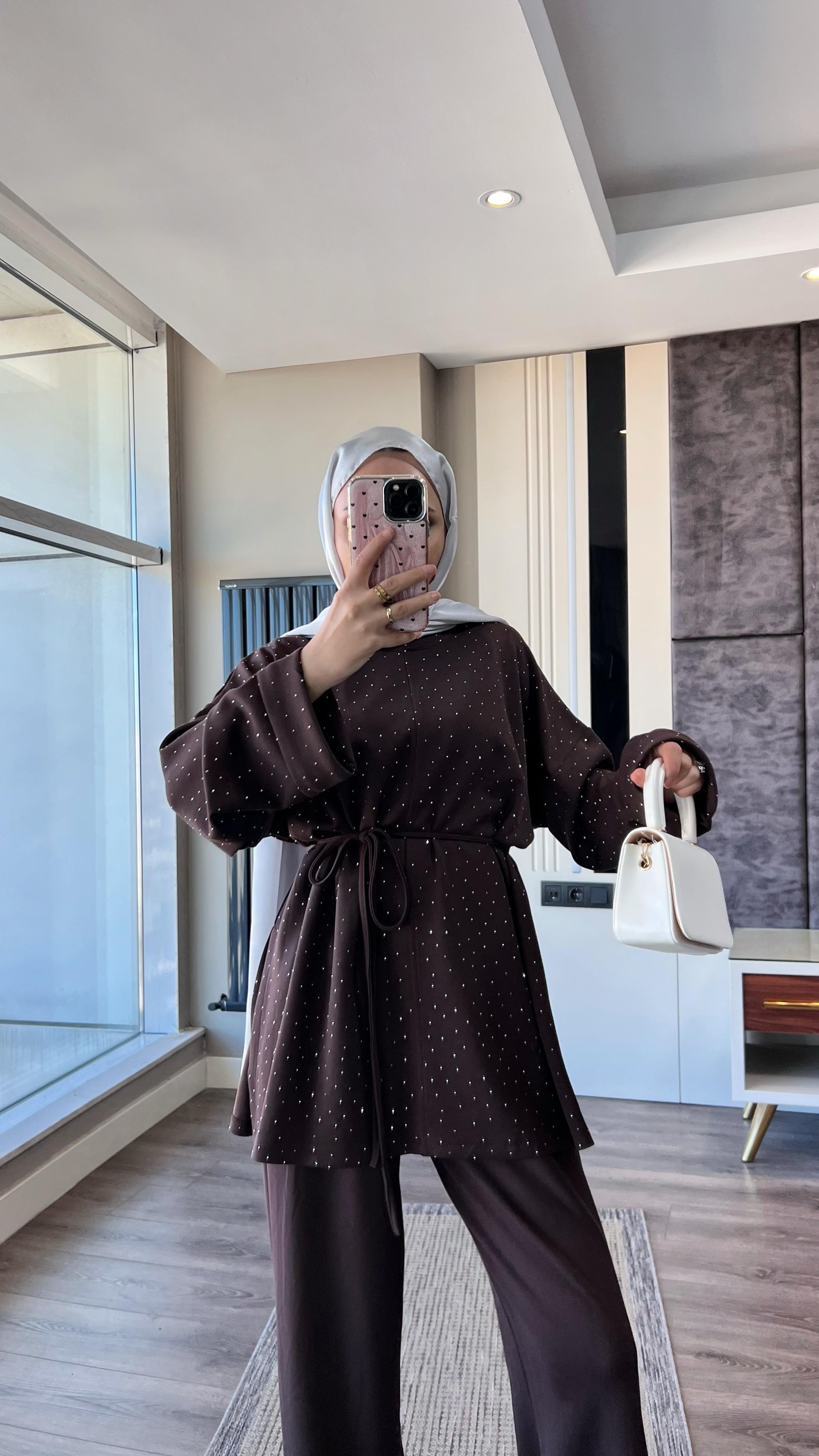 Üzeri Taşlı Pamuklu Takım KahverengiDubaiShowroomTAKIM514506