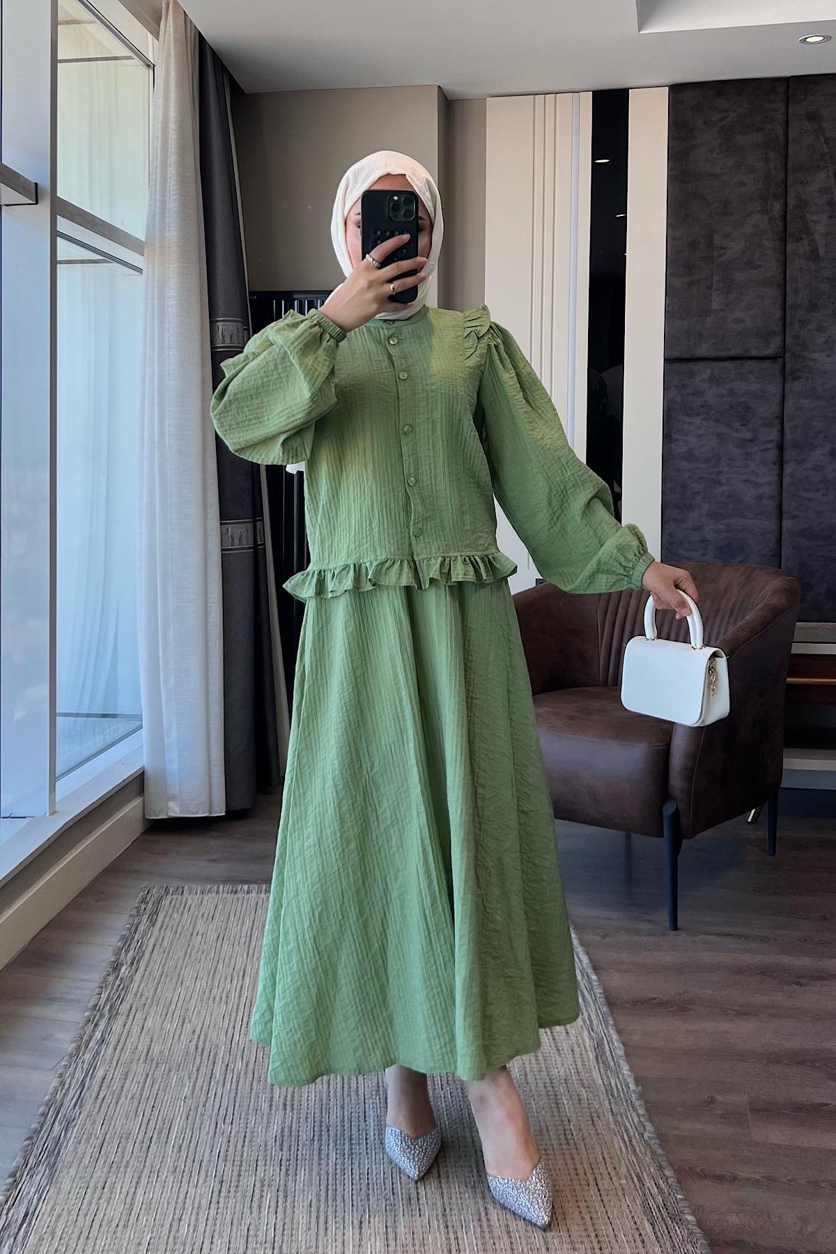 Begonya etekli Takım YeşilDubaiShowroomTAKIM09878