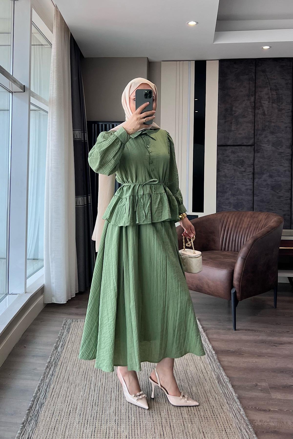 Begonya etekli Takım YeşilDubaiShowroomTAKIM09878