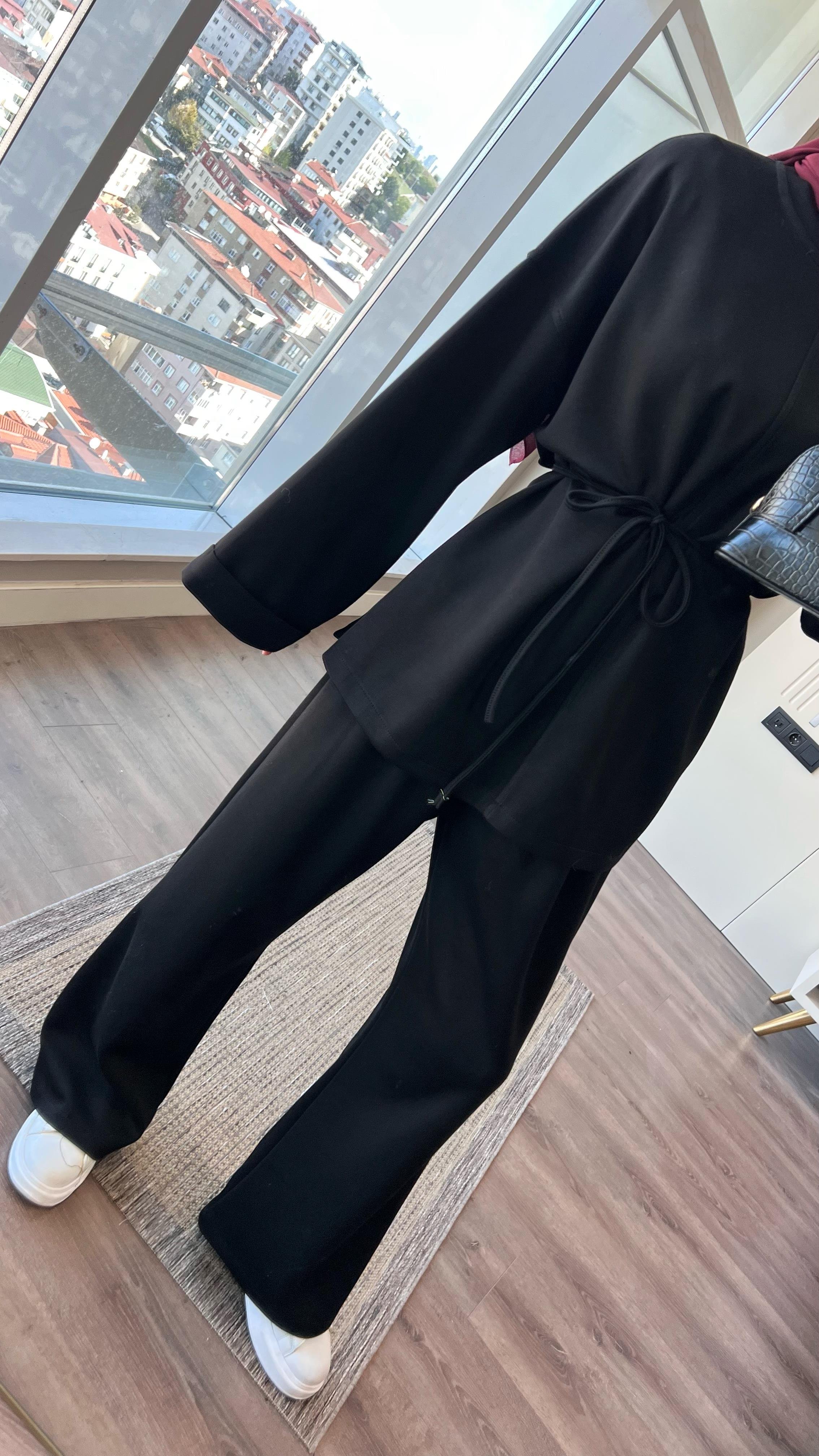 Kolu Katlamalı Oysho takım SiyahDubaiShowroomTAKIM05665