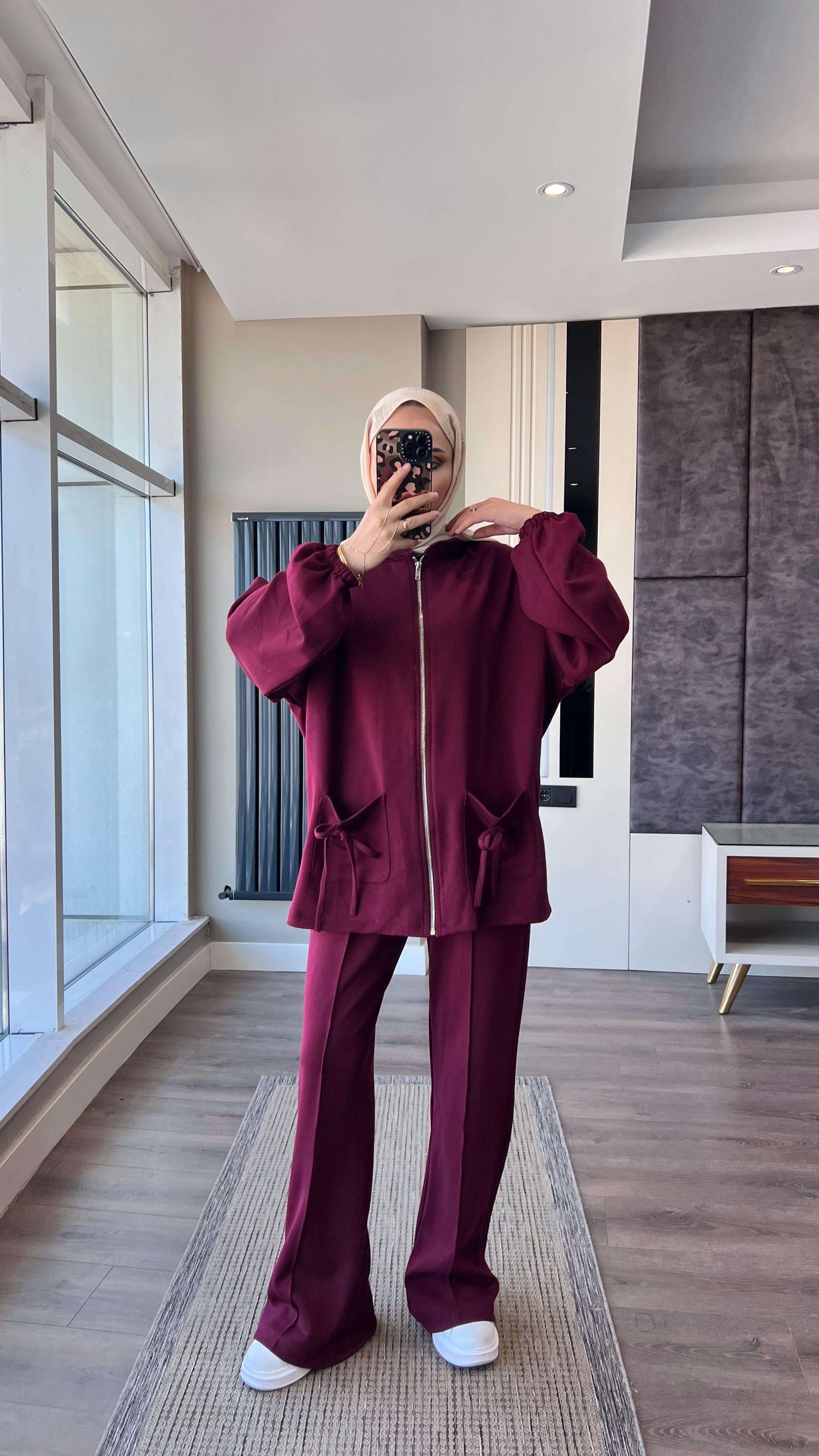 Cep Üstü Fiyonklu Oysho Takım BordoDubaiShowroomTAKIM29144