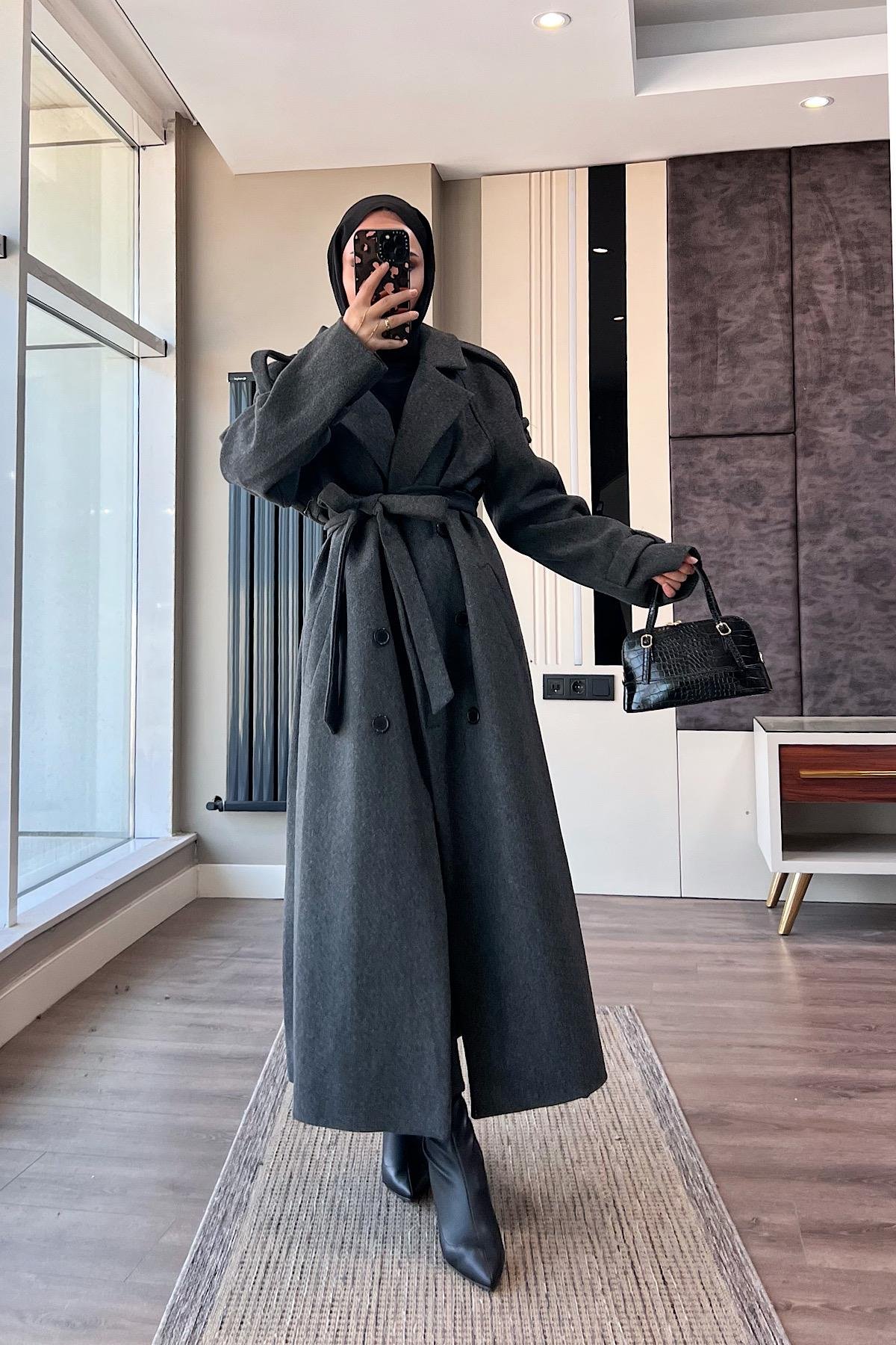 Kuşaklı Kaşe Kaban AntraitDubaiShowroomDIŞ GİYİM70028