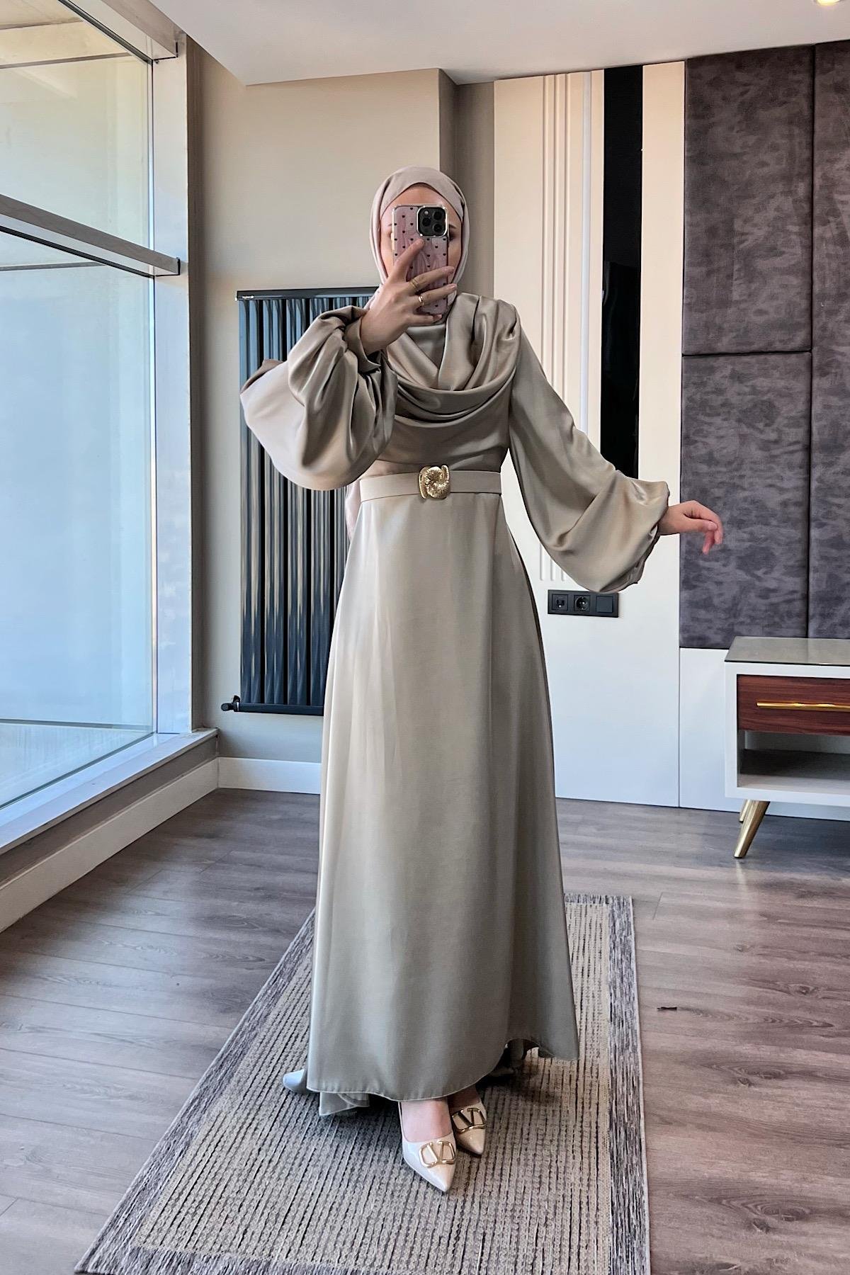 Kemerli Kuyruklu Saten Elbise VizonDubaiShowroomELBİSELER01162 