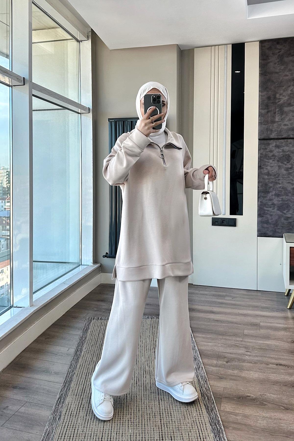Yakası Fermuarlı Takım KremDubaiShowroomTAKIM01020