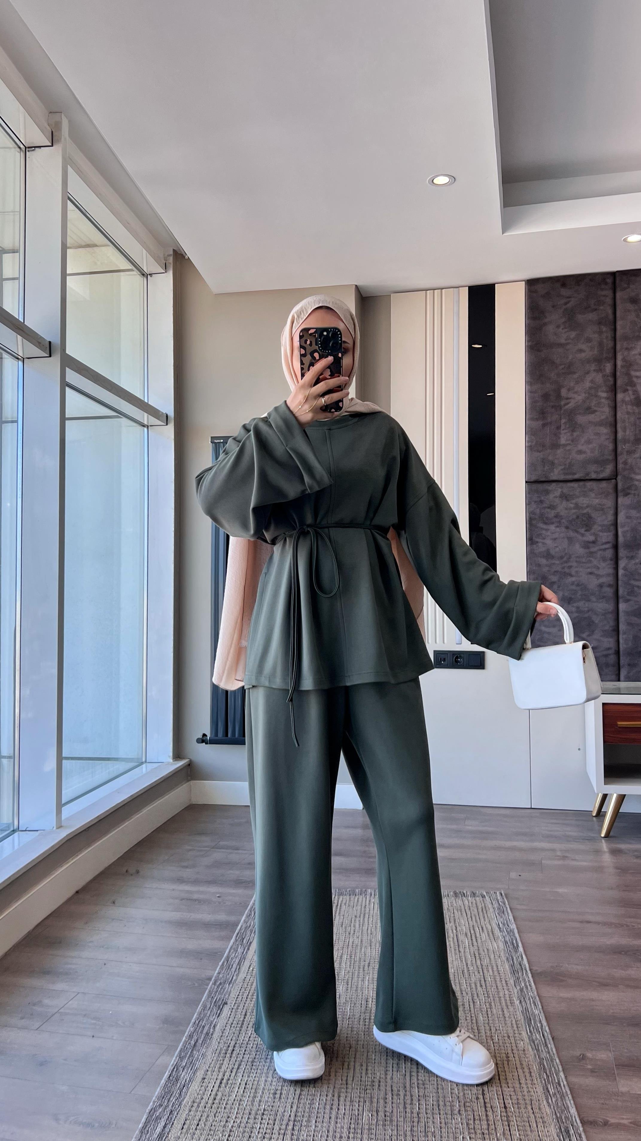 Kolu Katlamalı Oysho takım YeşilDubaiShowroomTAKIM05665