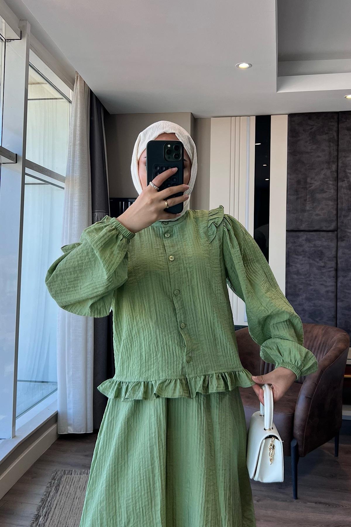 Begonya etekli Takım YeşilDubaiShowroomTAKIM09878