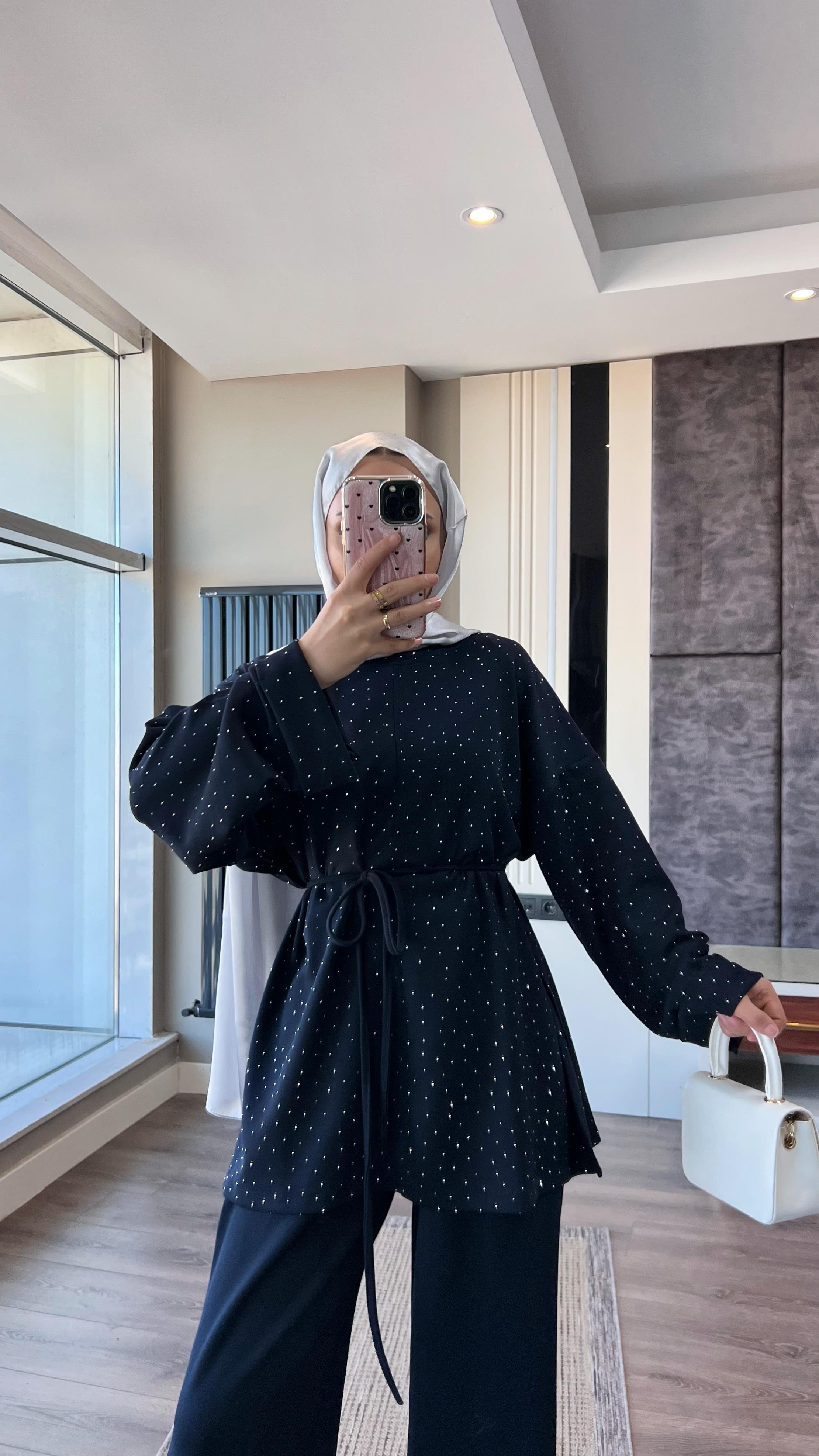 Üzeri Taşlı Pamuklu Takım LacivertDubaiShowroomTAKIM514506
