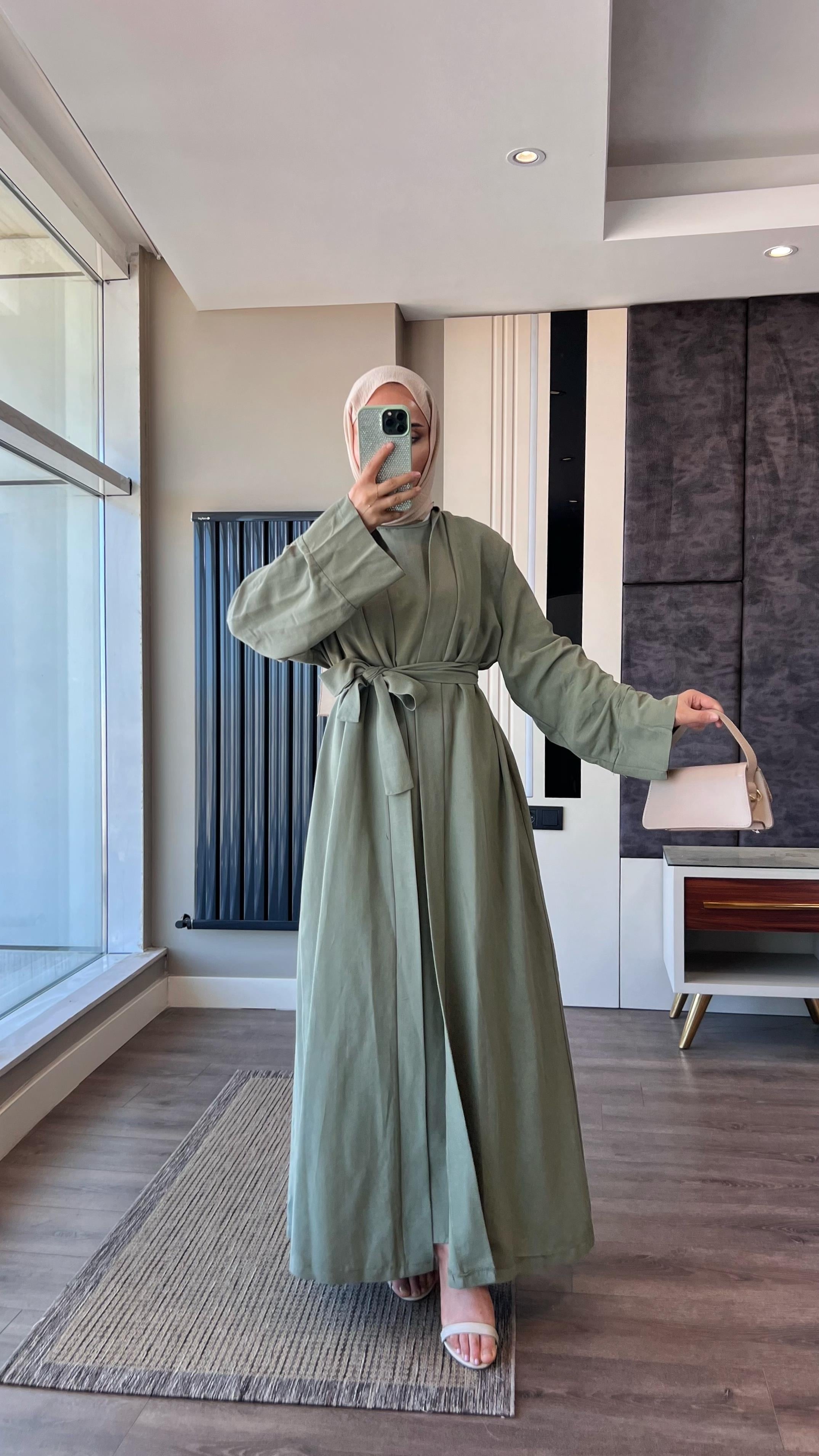İçi Sıfır Kol İkili Abaya Takım YeşilDubaiShowroomELBİSELER049190-yşl