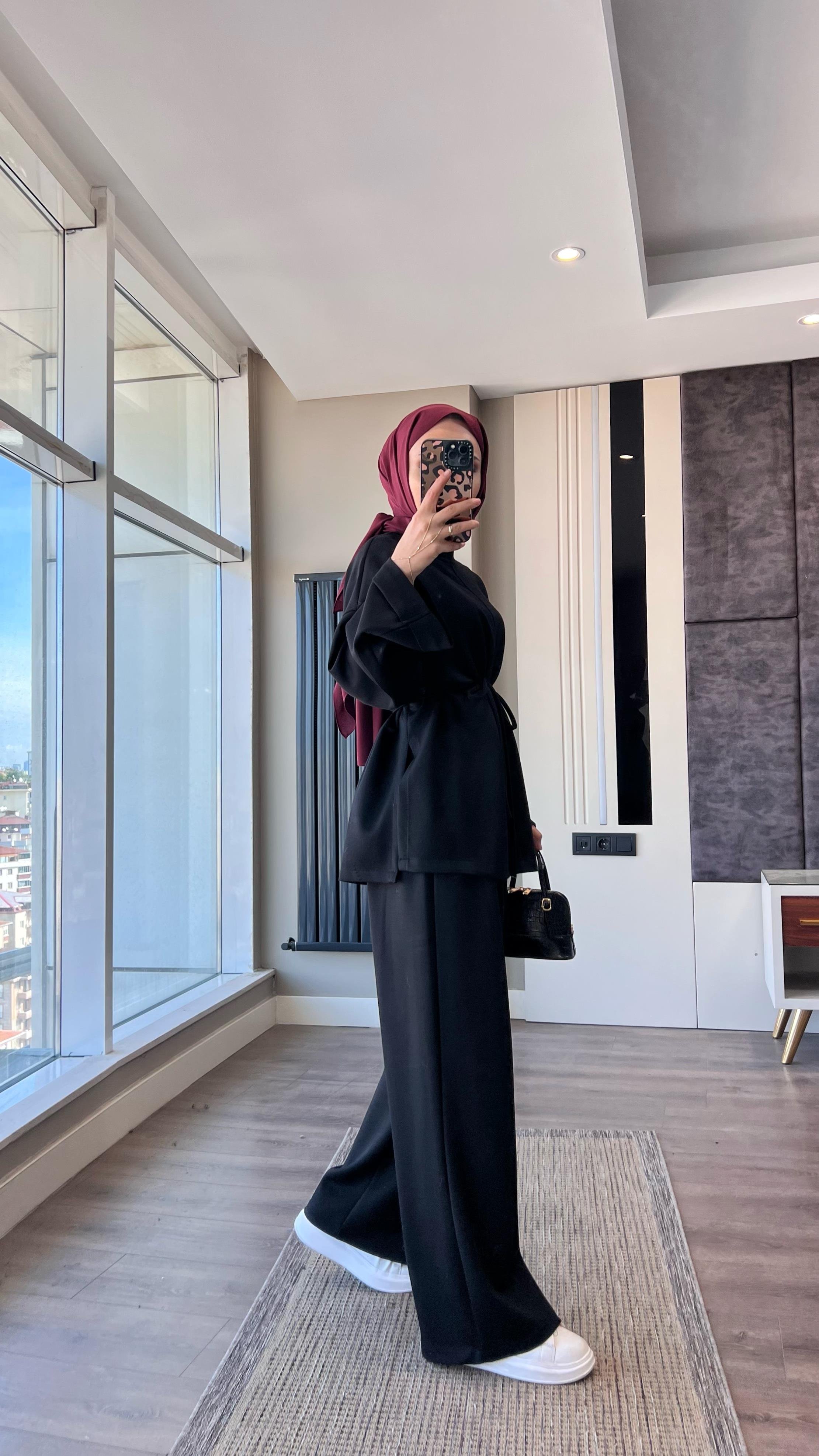 Kolu Katlamalı Oysho takım SiyahDubaiShowroomTAKIM05665