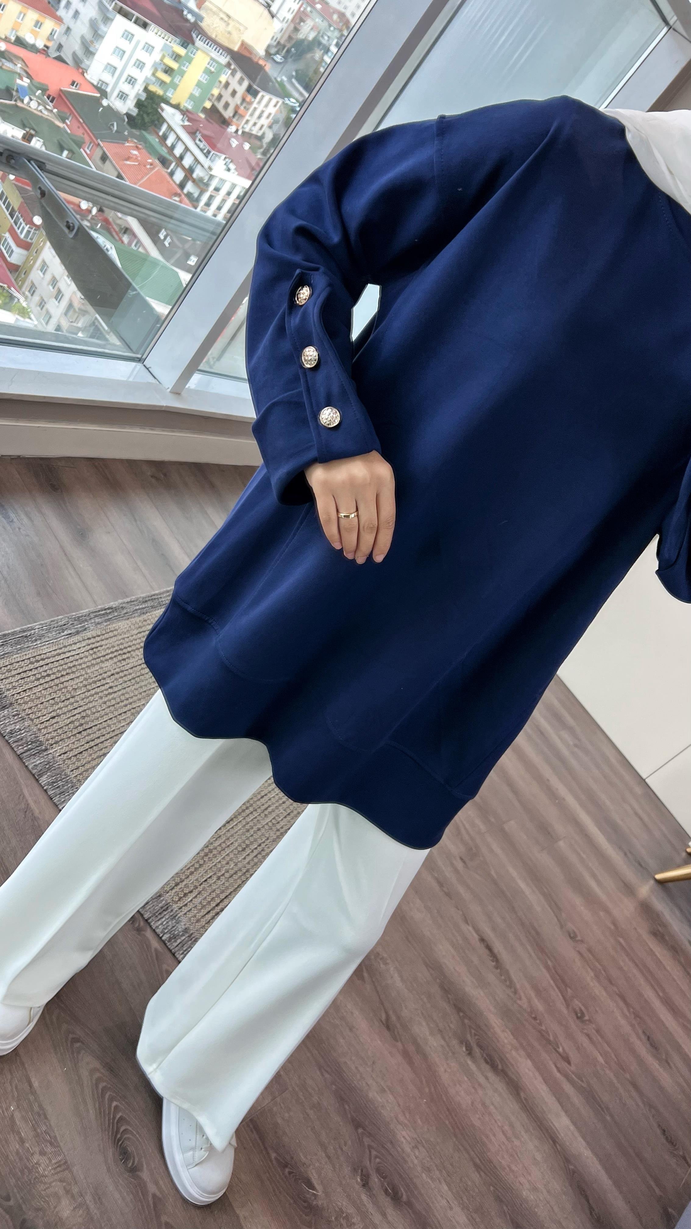 Kolu Düğme Detaylı Sweat LacivertDubaiShowroomÜST GİYİM011230