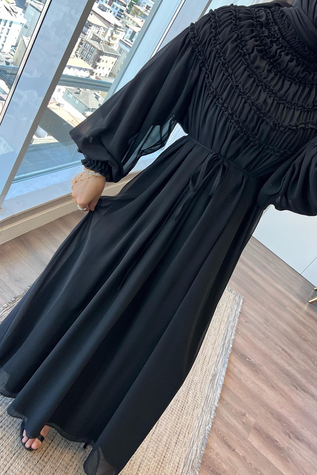 Yakası ve Kolu Lastikli Şifon Elbise SiyahDubaiShowroomELBİSELER01084