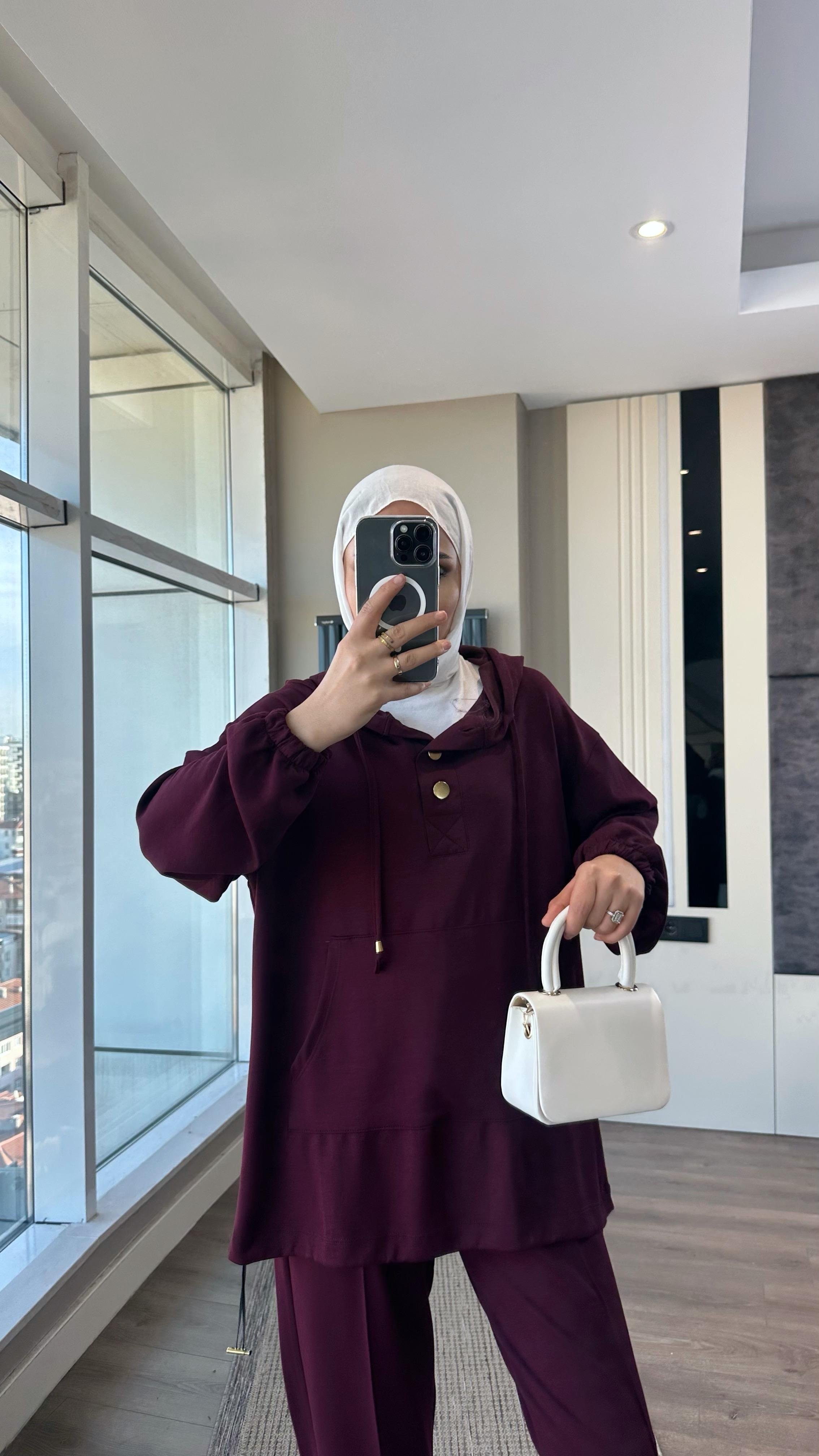Paçası Pensli Kapşonlu Takım BordoDubaiShowroomTAKIM01038