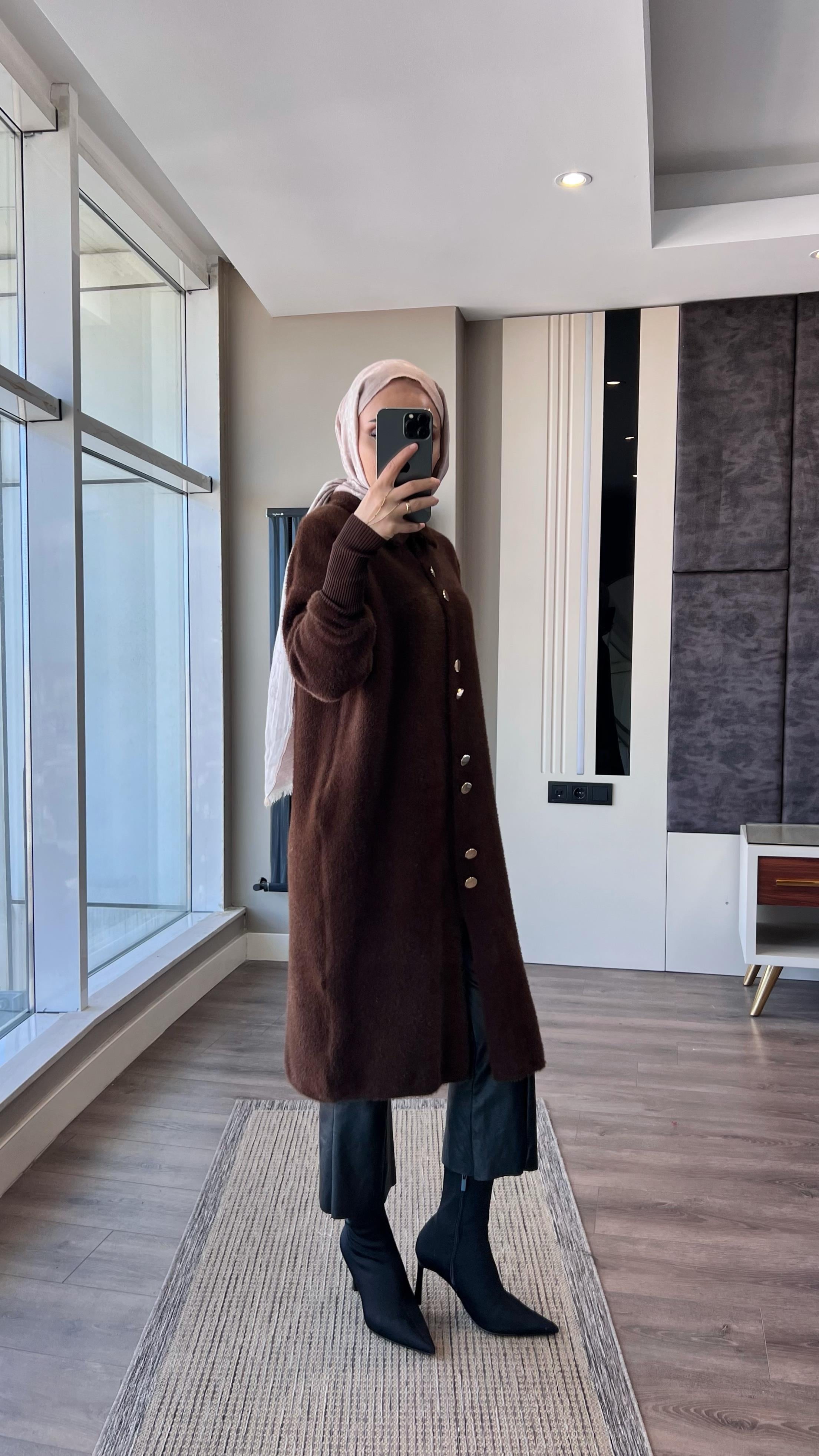 Yumoş Hırka Kahverengi DubaiShowroomDIŞ GİYİM514520