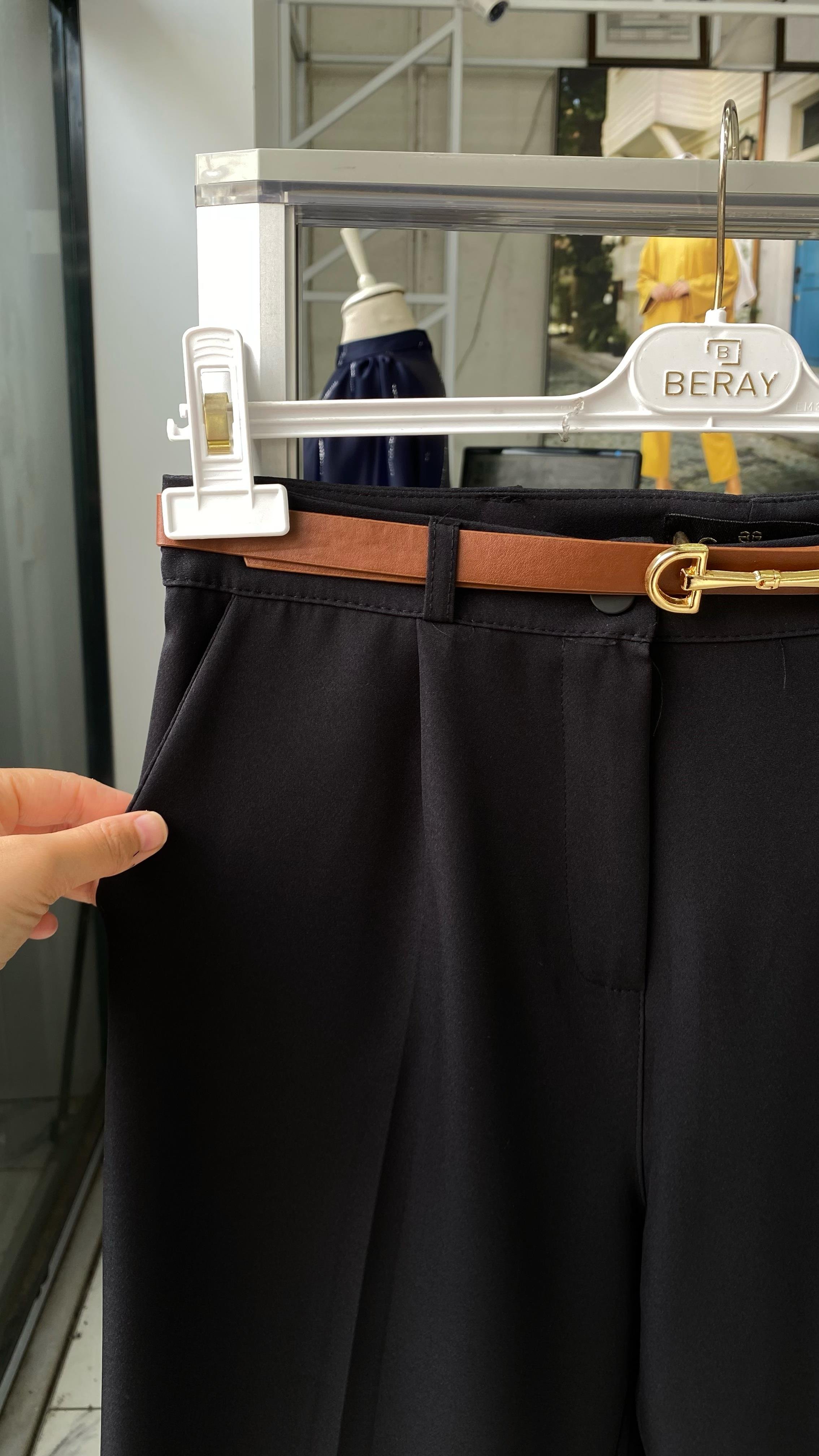 Kemerli Bol Paça Pantolon SiyahDubaiShowroomALT GİYİM02200