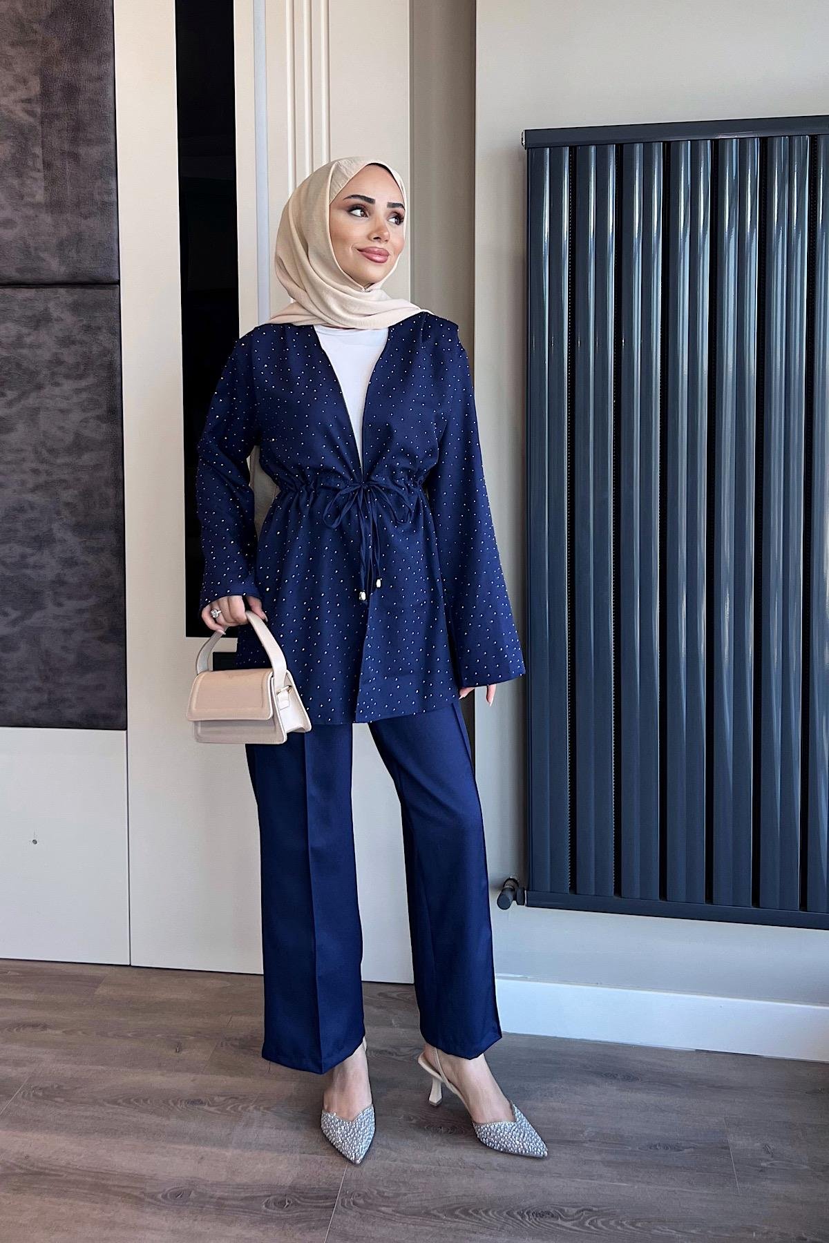 Üzeri Taşlı İkili Takım LacivertDubaiShowroomTAKIM04727